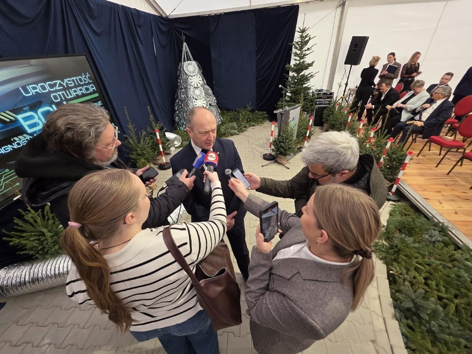 Zdjęcie w galerii na portalu naszwodzislaw.com: Nowy rozdział dla edukacji motoryzacyjnej w Powiecie Wodzisławskim [FOTO] wiadomości z regionu