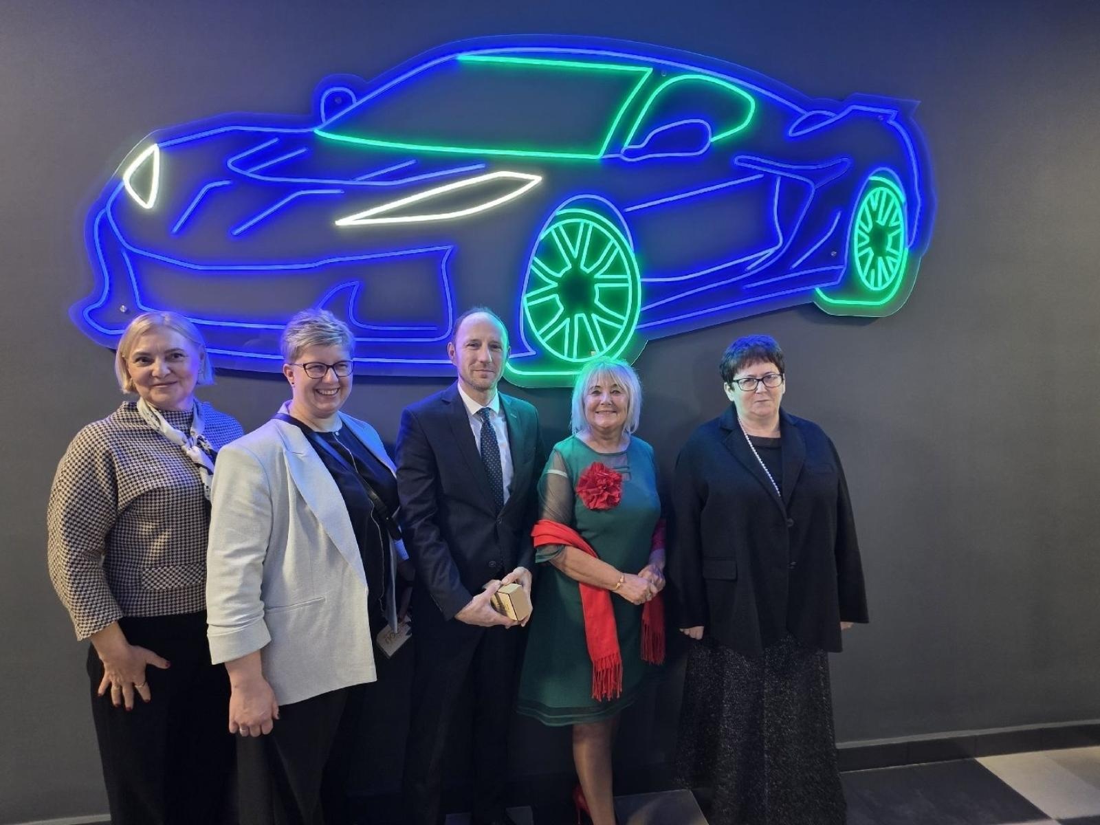 Zdjęcie w galerii na portalu naszwodzislaw.com: Nowy rozdział dla edukacji motoryzacyjnej w Powiecie Wodzisławskim [FOTO] wiadomości z regionu