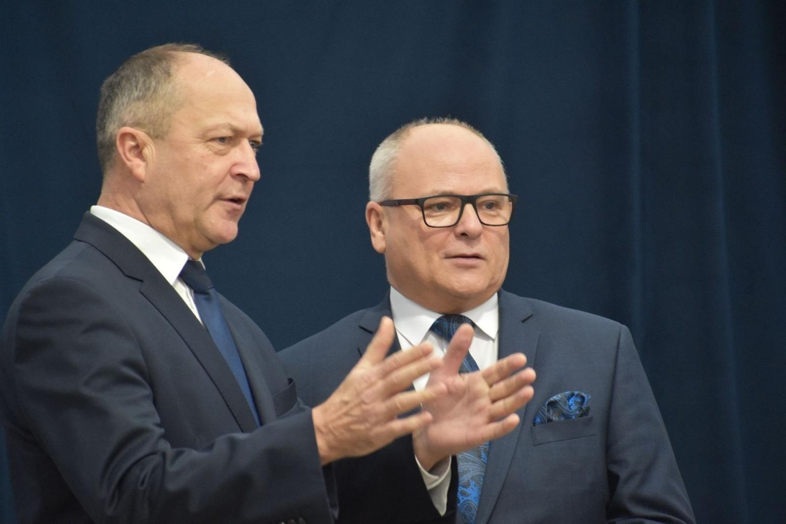 Zdjęcie w galerii na portalu naszwodzislaw.com: Nowy rozdział dla edukacji motoryzacyjnej w Powiecie Wodzisławskim [FOTO] wiadomości z regionu