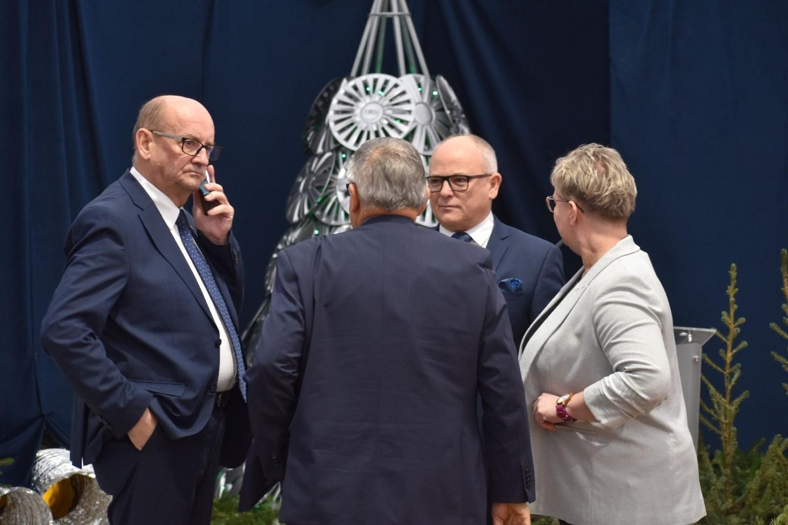 Zdjęcie w galerii na portalu naszwodzislaw.com: Nowy rozdział dla edukacji motoryzacyjnej w Powiecie Wodzisławskim [FOTO] wiadomości z regionu