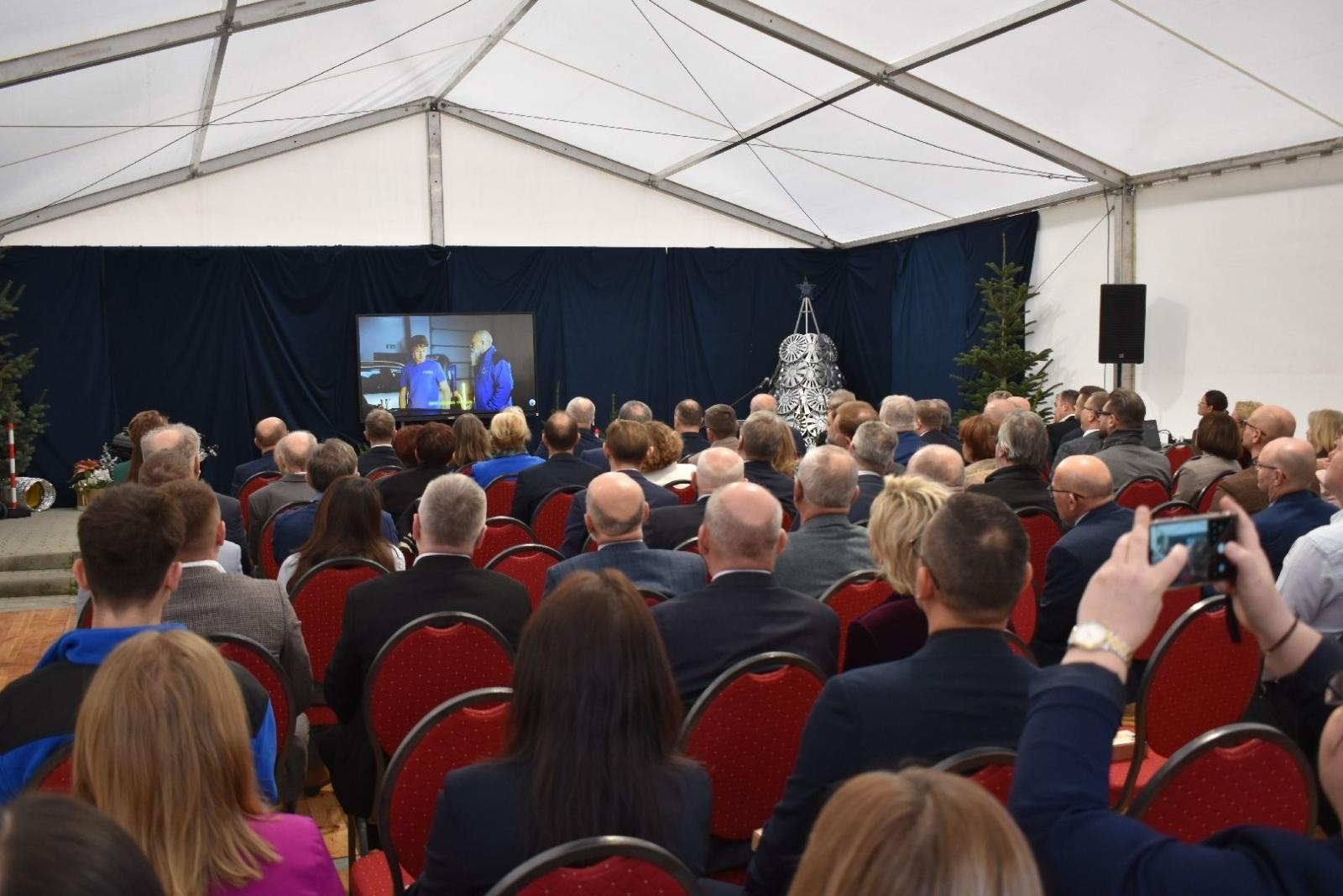 Zdjęcie w galerii na portalu naszwodzislaw.com: Nowy rozdział dla edukacji motoryzacyjnej w Powiecie Wodzisławskim [FOTO] wiadomości z regionu