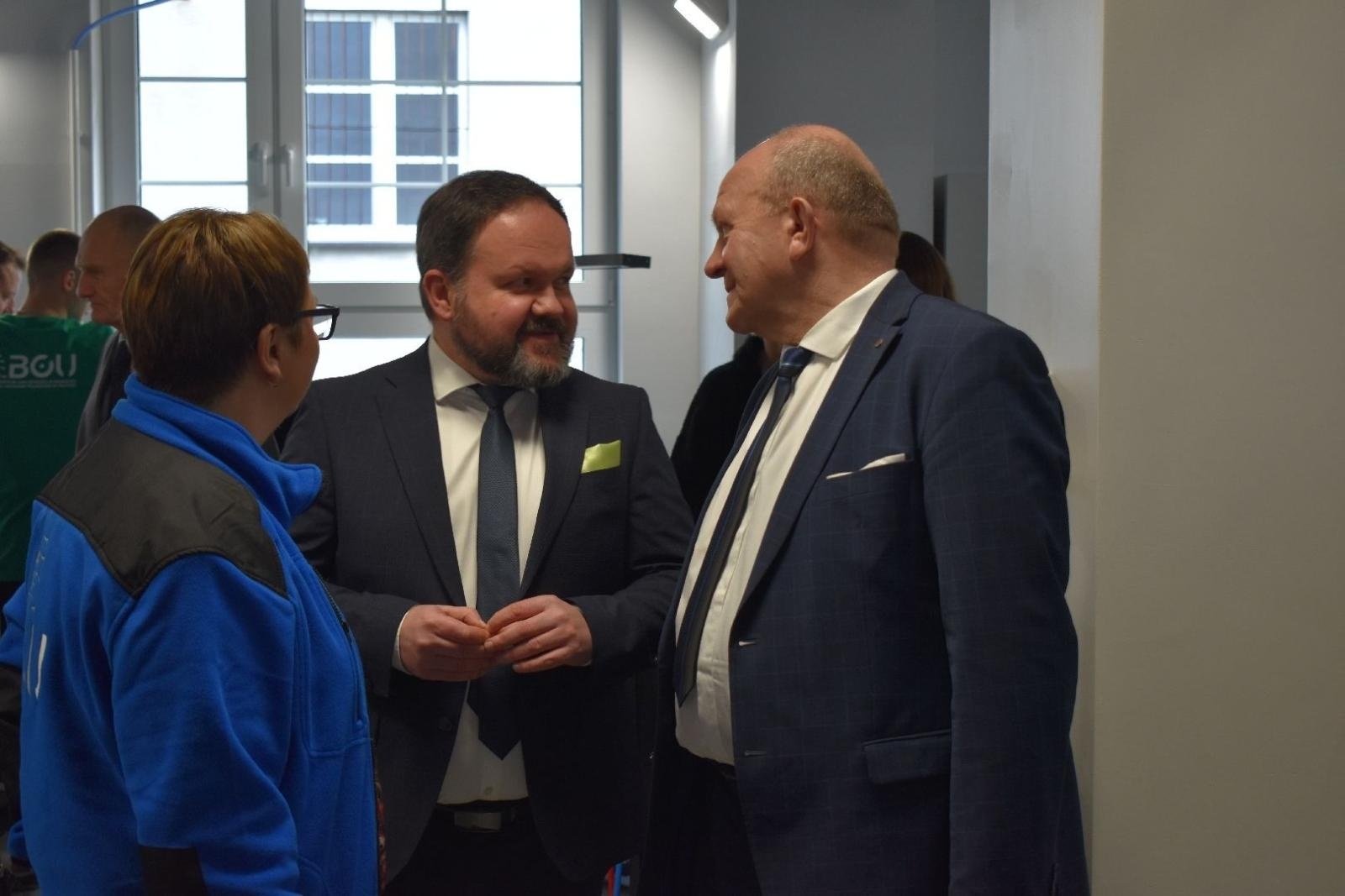 Zdjęcie w galerii na portalu naszwodzislaw.com: Nowy rozdział dla edukacji motoryzacyjnej w Powiecie Wodzisławskim [FOTO] wiadomości z regionu