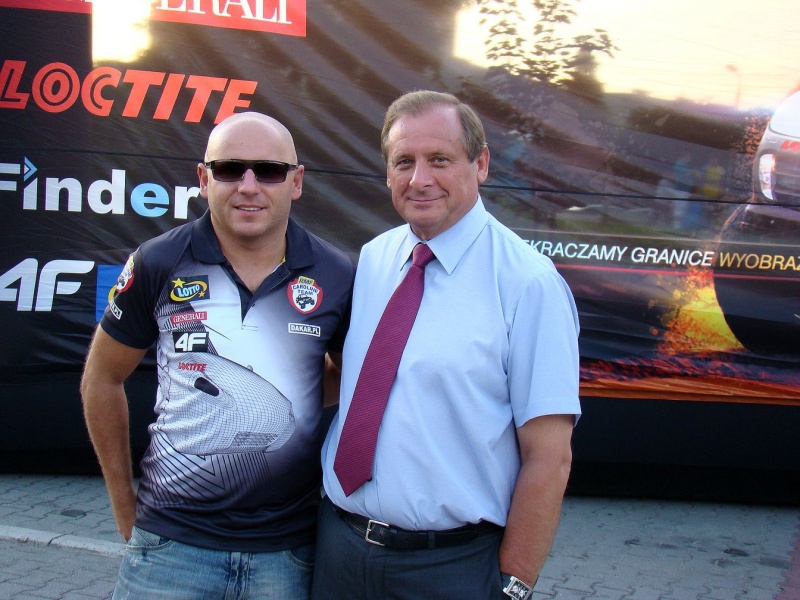 Zdjęcie w galerii na portalu naszwodzislaw.com: Z pozdrowieniami od Adama Małysza wiadomości z regionu