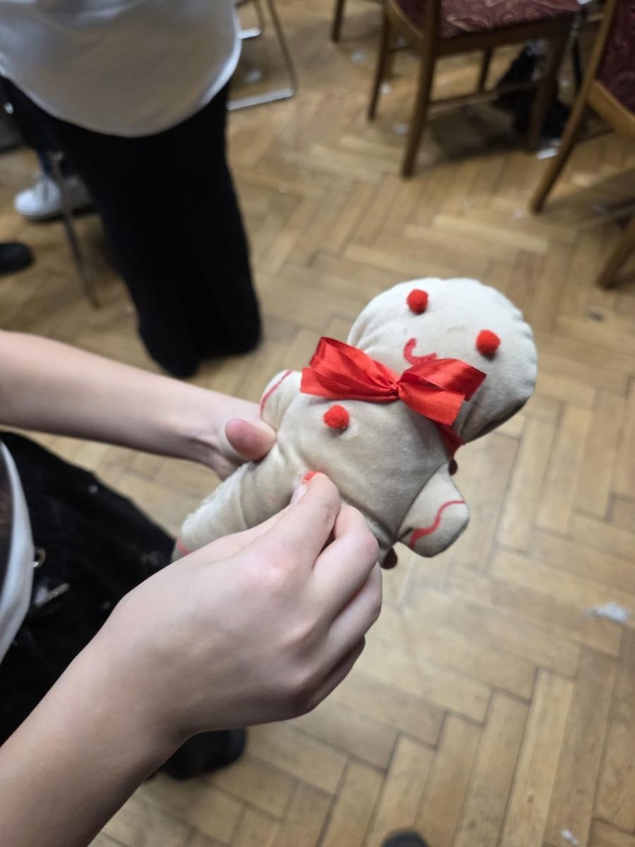 Zdjęcie w galerii na portalu naszwodzislaw.com: Ogromne zainteresowanie Kolędowaniem z rodziną zastępczą w Wodzisławiu Śląskim wiadomości z regionu