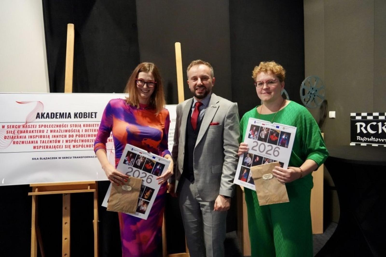 Zdjęcie w galerii na portalu naszwodzislaw.com: Rydułtowy: Kobieta#liderka 2026. Premiera kalendarza pełna inspiracji i kobiecej siły [FOTO] wiadomości z regionu