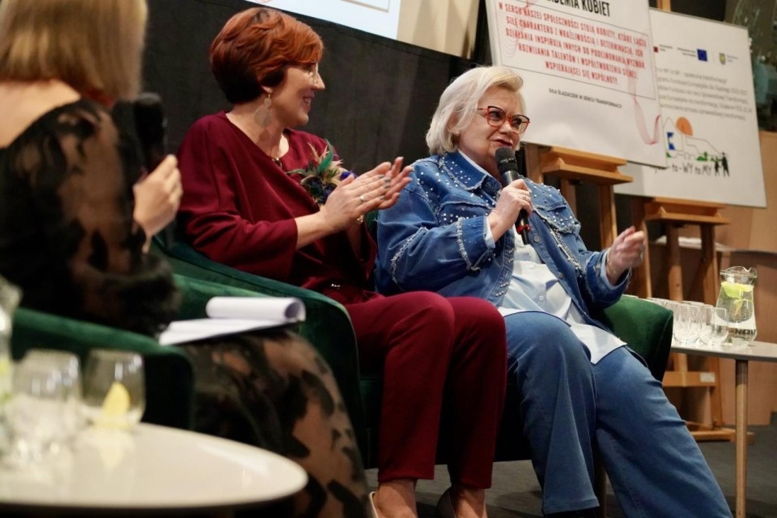 Zdjęcie w galerii na portalu naszwodzislaw.com: Rydułtowy: Kobieta#liderka 2026. Premiera kalendarza pełna inspiracji i kobiecej siły [FOTO] wiadomości z regionu