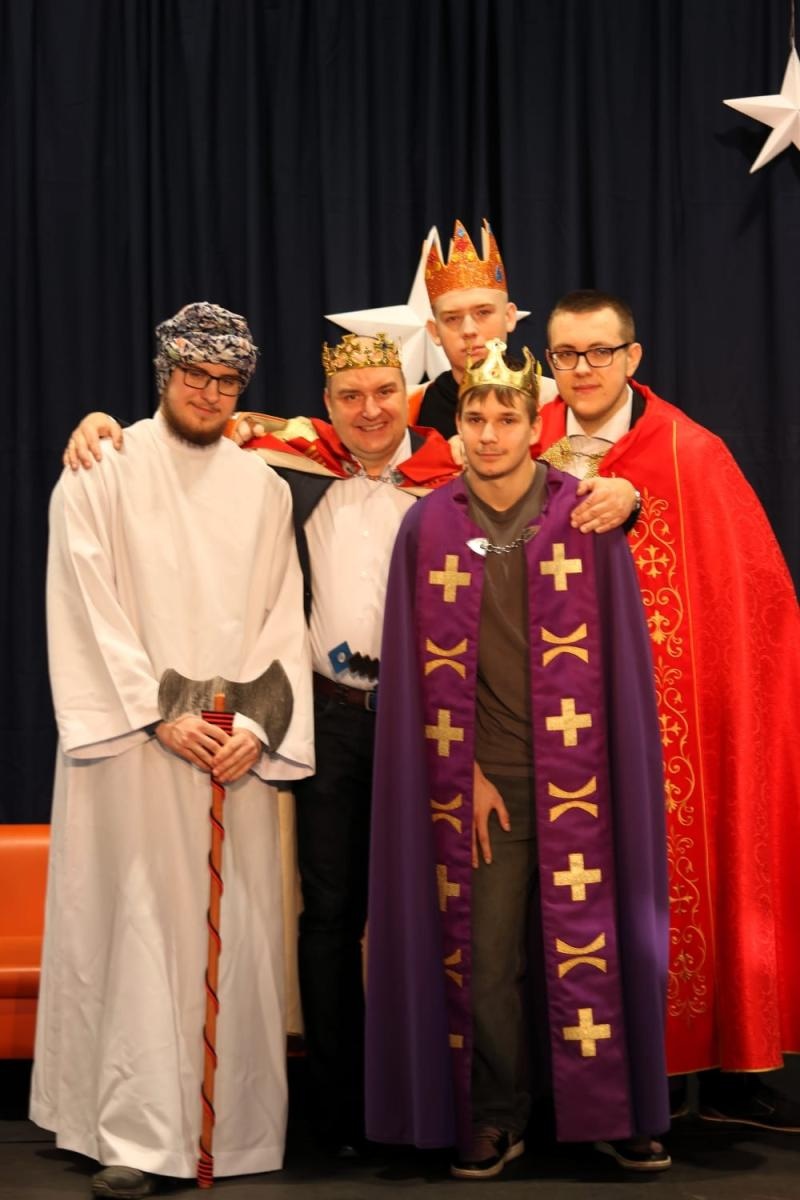 Zdjęcie w galerii na portalu naszwodzislaw.com: Gdy rodzi się dobro. Jasełka w Zespole Szkół Technicznych w Wodzisławiu Śląskim [FOTO] wiadomości z regionu