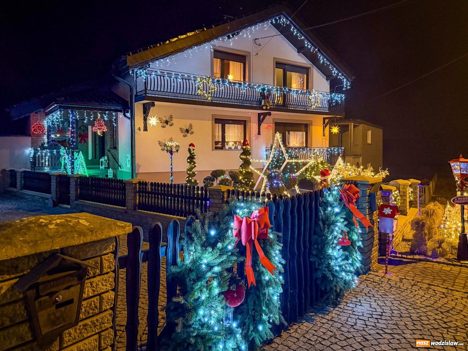 Zdjęcie w galerii na portalu naszwodzislaw.com: Griswoldowo niedaleko Wodzisławia Śląskiego. Nowa Wioska w świątecznej szacie wiadomości z regionu