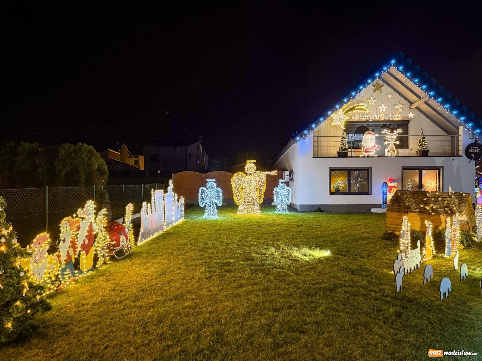 Zdjęcie w galerii na portalu naszwodzislaw.com: Griswoldowo niedaleko Wodzisławia Śląskiego. Nowa Wioska w świątecznej szacie wiadomości z regionu