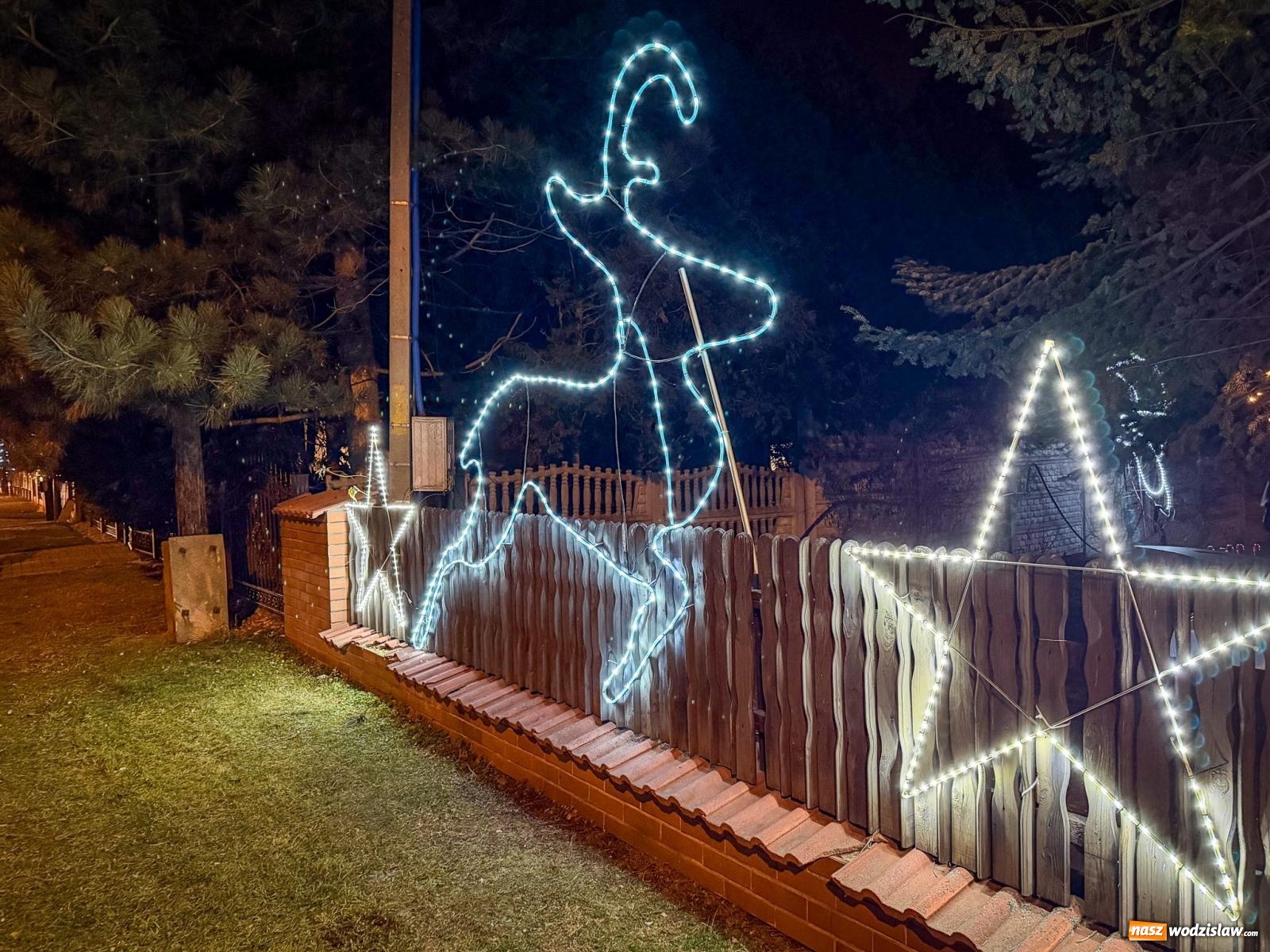 Zdjęcie w galerii na portalu naszwodzislaw.com: Griswoldowo niedaleko Wodzisławia Śląskiego. Nowa Wioska w świątecznej szacie wiadomości z regionu