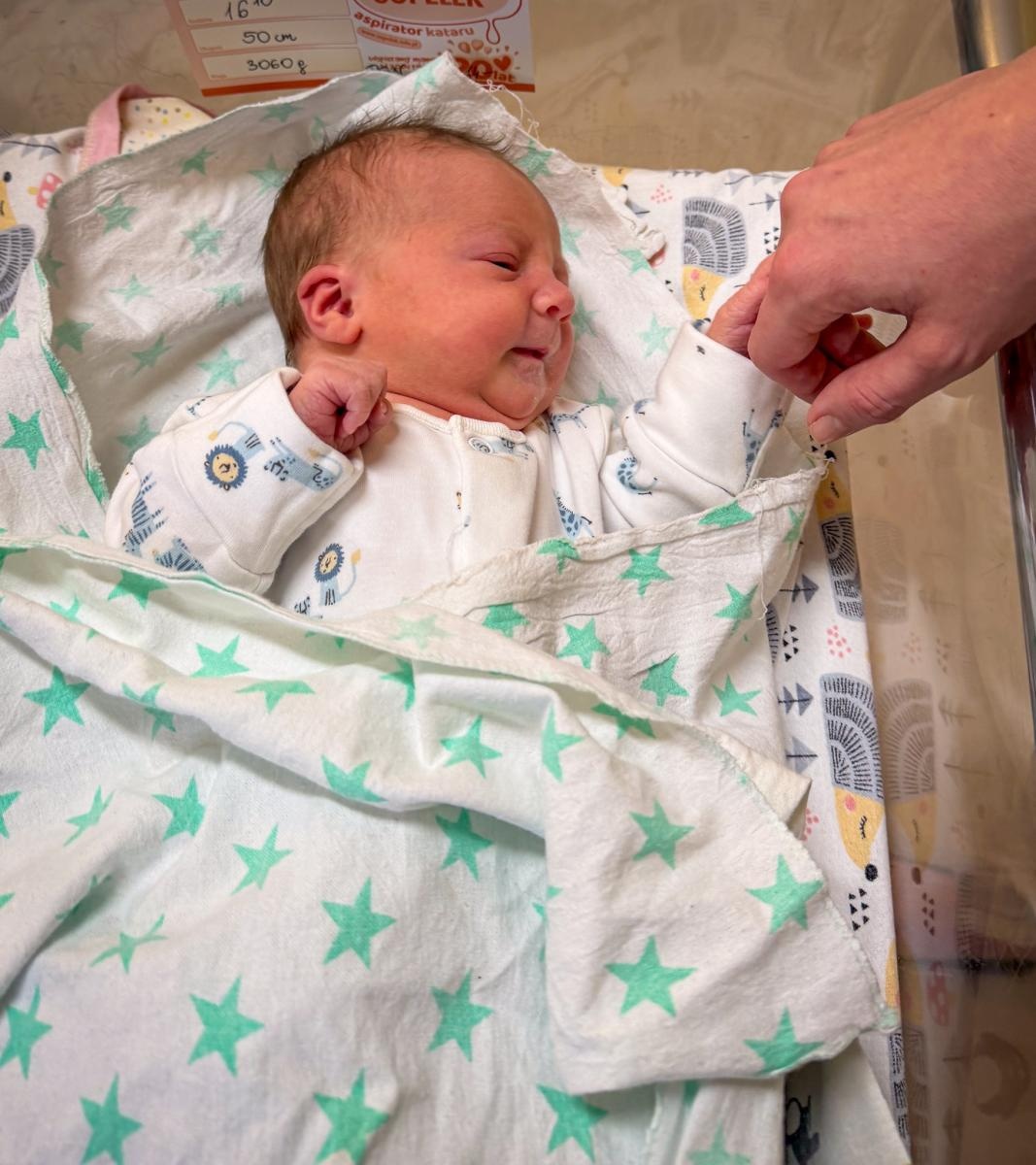 Zdjęcie w galerii na portalu naszwodzislaw.com: Alicja z Radlina - pierwsze dziecko urodzone w 2026 roku w raciborskim szpitalu wiadomości z regionu