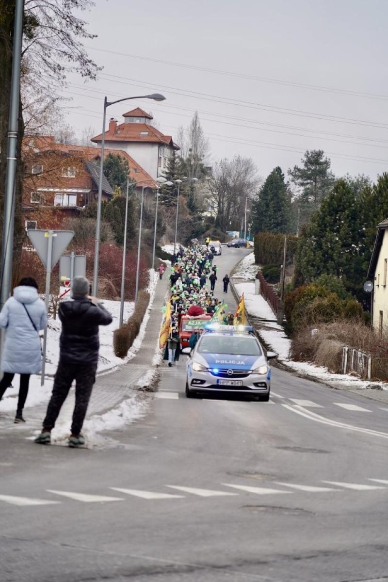 Zdjęcie w galerii na portalu naszwodzislaw.com: Orszak Trzech Króli ponownie zawitał do Rydułtów [FOTO] wiadomości z regionu