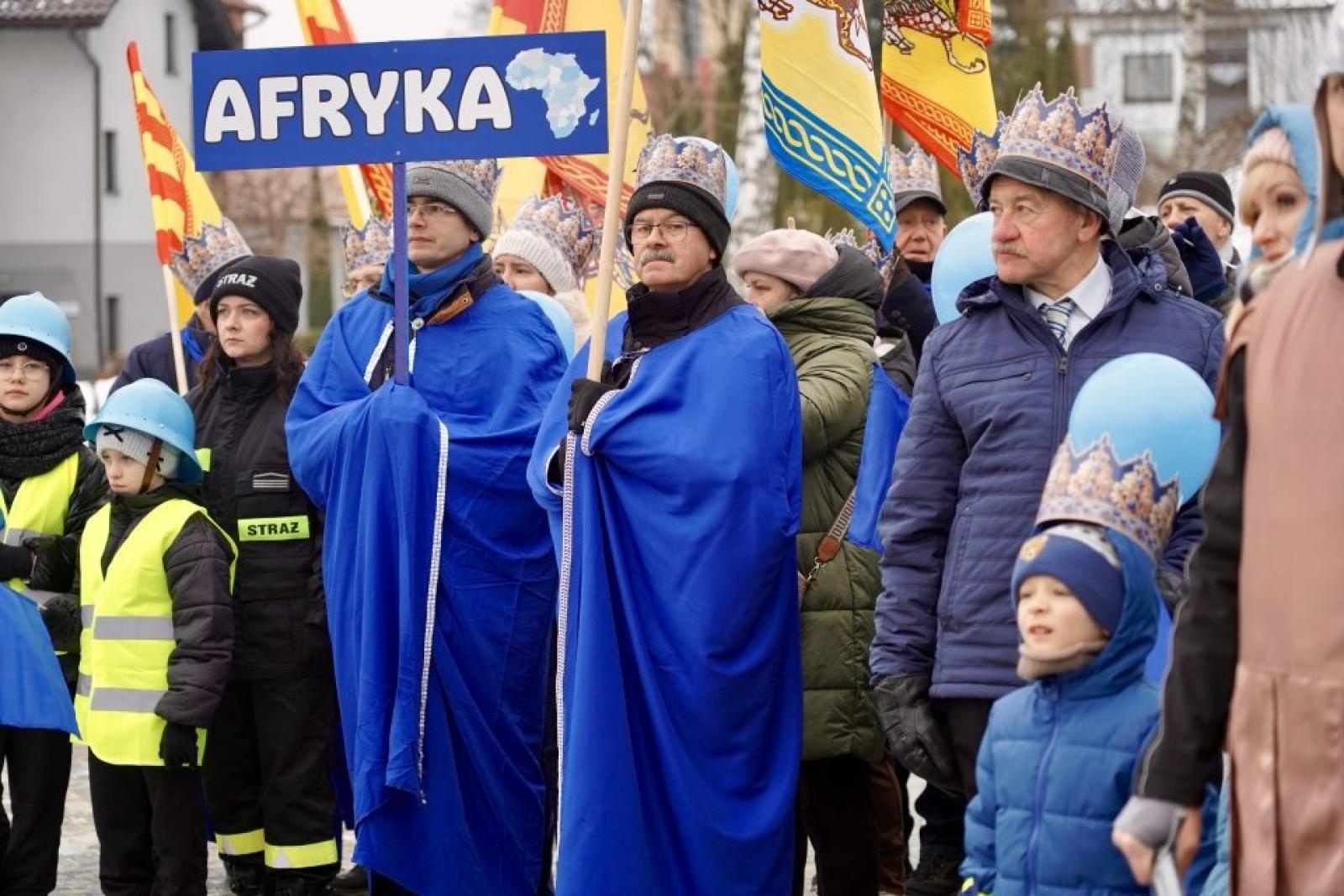 Zdjęcie w galerii na portalu naszwodzislaw.com: Orszak Trzech Króli ponownie zawitał do Rydułtów [FOTO] wiadomości z regionu