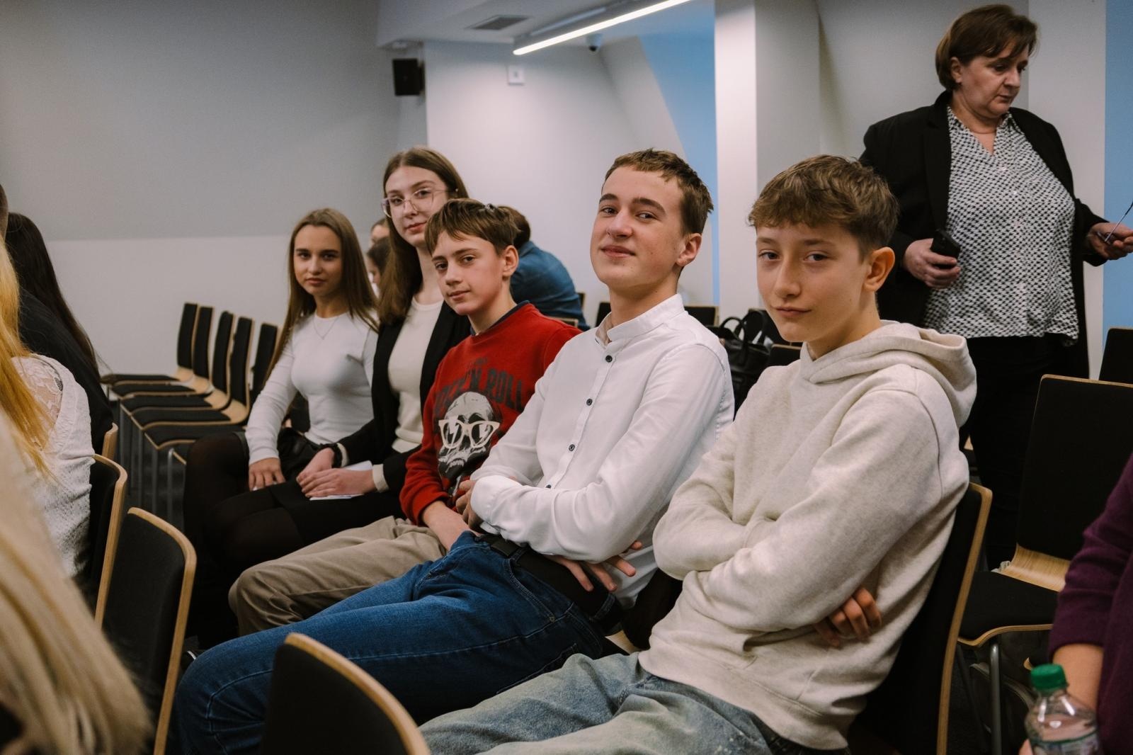 Zdjęcie w galerii na portalu naszwodzislaw.com: Dojrzałe argumenty i wielkie emocje. Za nami Wodzisławski Turniej Debat Oksfordzkich [FOTO] wiadomości z regionu