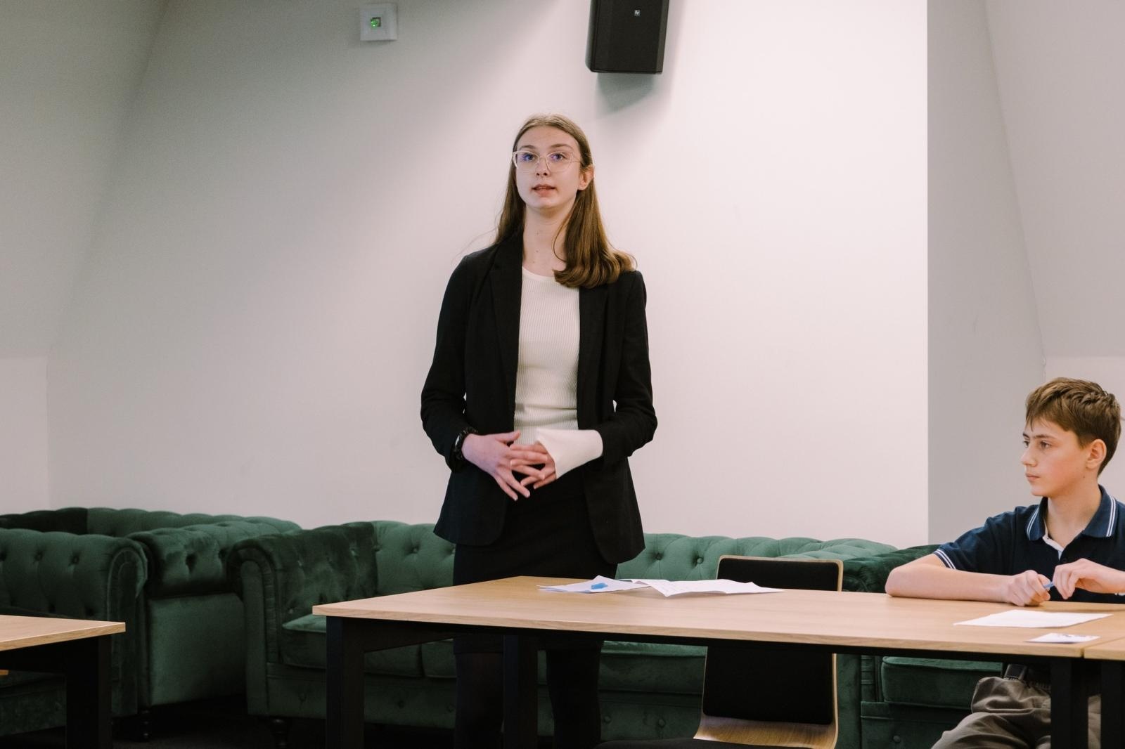 Zdjęcie w galerii na portalu naszwodzislaw.com: Dojrzałe argumenty i wielkie emocje. Za nami Wodzisławski Turniej Debat Oksfordzkich [FOTO] wiadomości z regionu