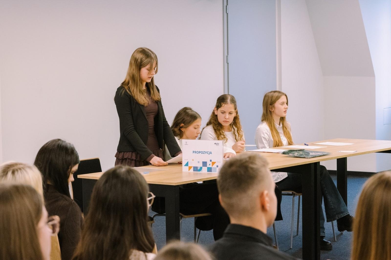 Zdjęcie w galerii na portalu naszwodzislaw.com: Dojrzałe argumenty i wielkie emocje. Za nami Wodzisławski Turniej Debat Oksfordzkich [FOTO] wiadomości z regionu