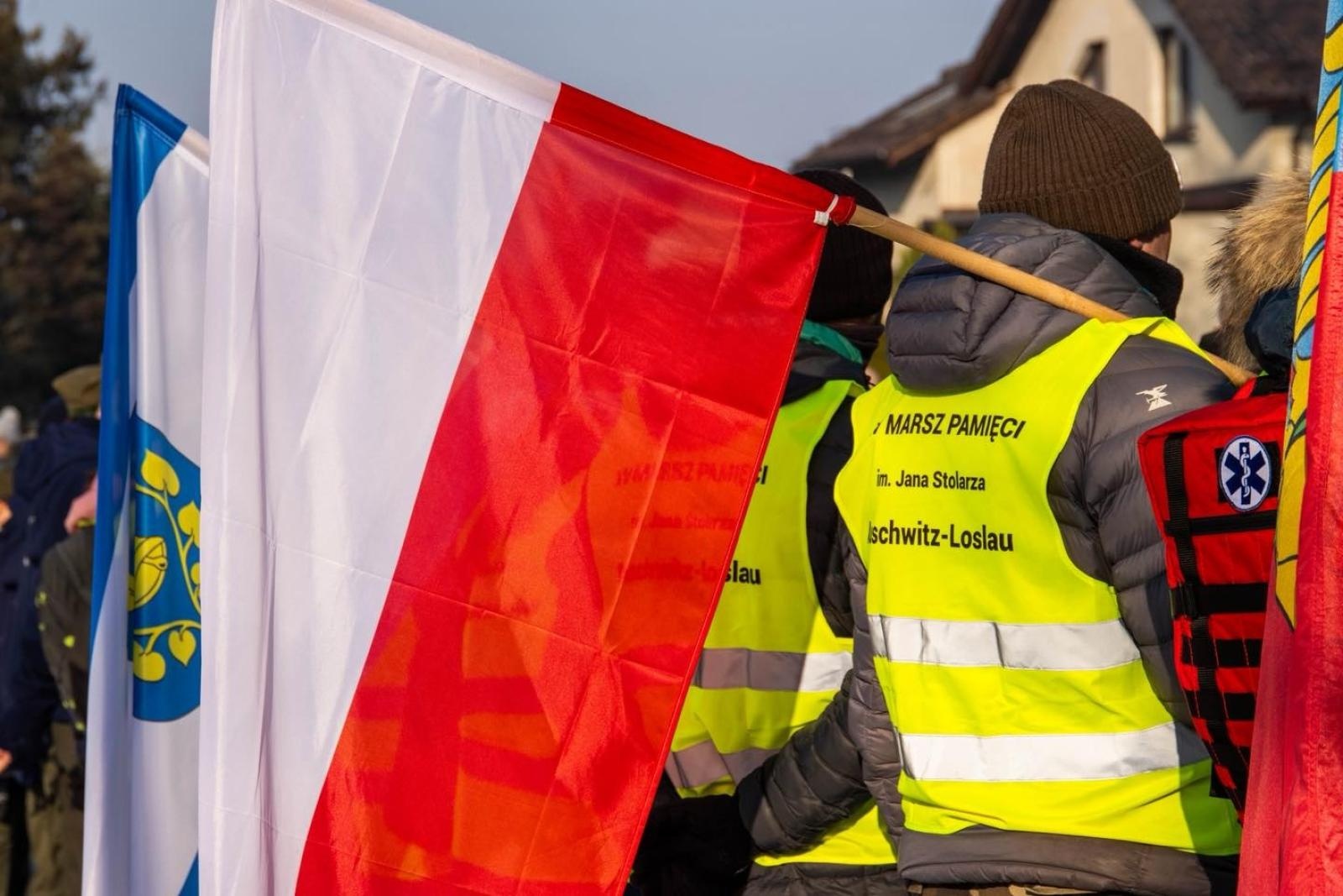 Zdjęcie w galerii na portalu naszwodzislaw.com: Historia, której nie wolno zapomnieć. Wodzisławskie obchody 81. rocznicy Marszu Śmierci [FOTO] wiadomości z regionu
