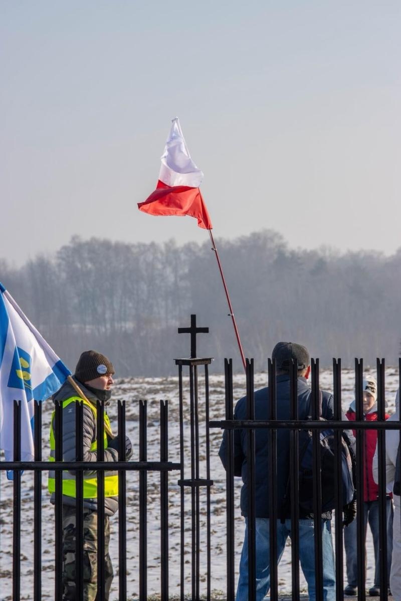 Zdjęcie w galerii na portalu naszwodzislaw.com: Historia, której nie wolno zapomnieć. Wodzisławskie obchody 81. rocznicy Marszu Śmierci [FOTO] wiadomości z regionu