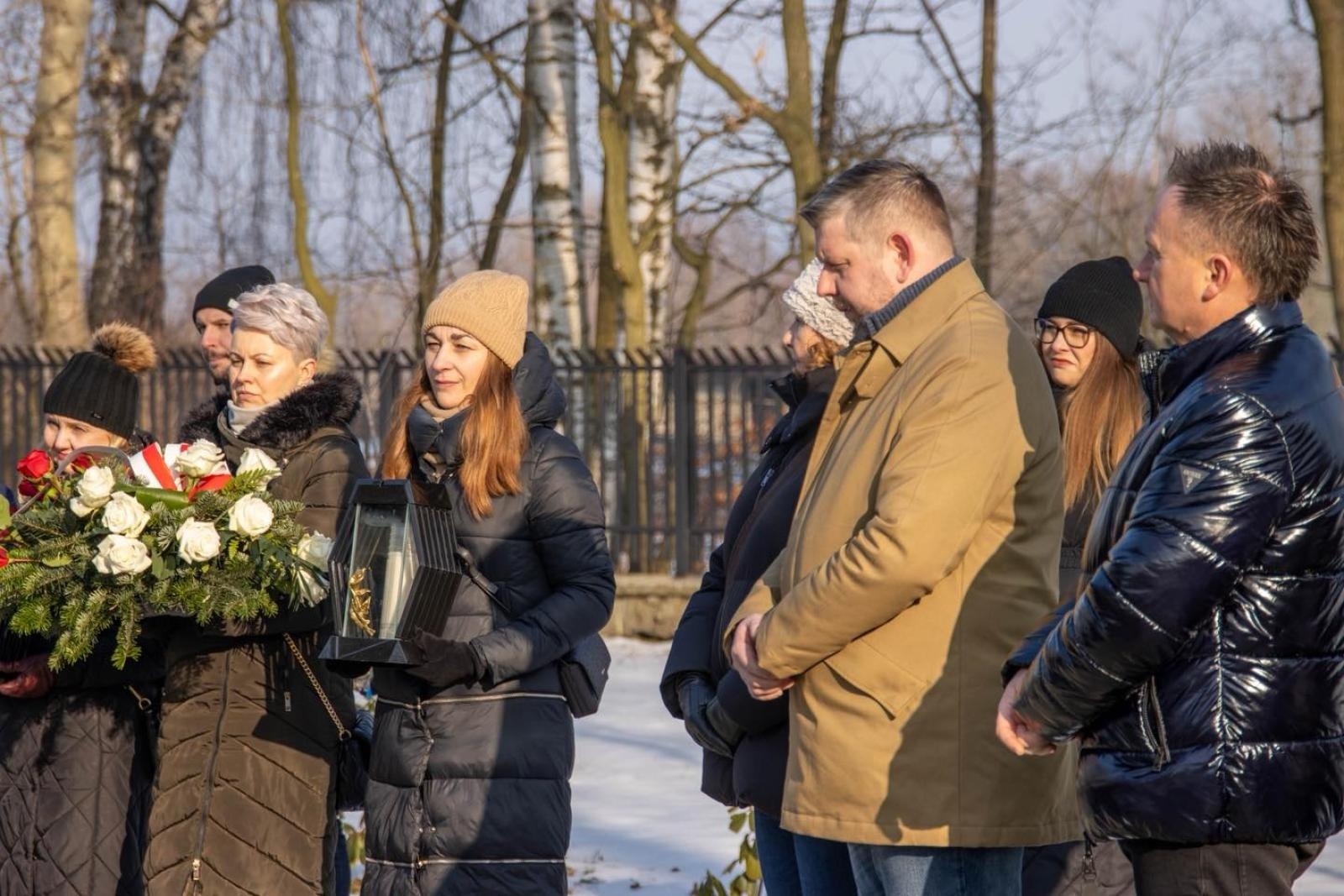 Zdjęcie w galerii na portalu naszwodzislaw.com: Historia, której nie wolno zapomnieć. Wodzisławskie obchody 81. rocznicy Marszu Śmierci [FOTO] wiadomości z regionu