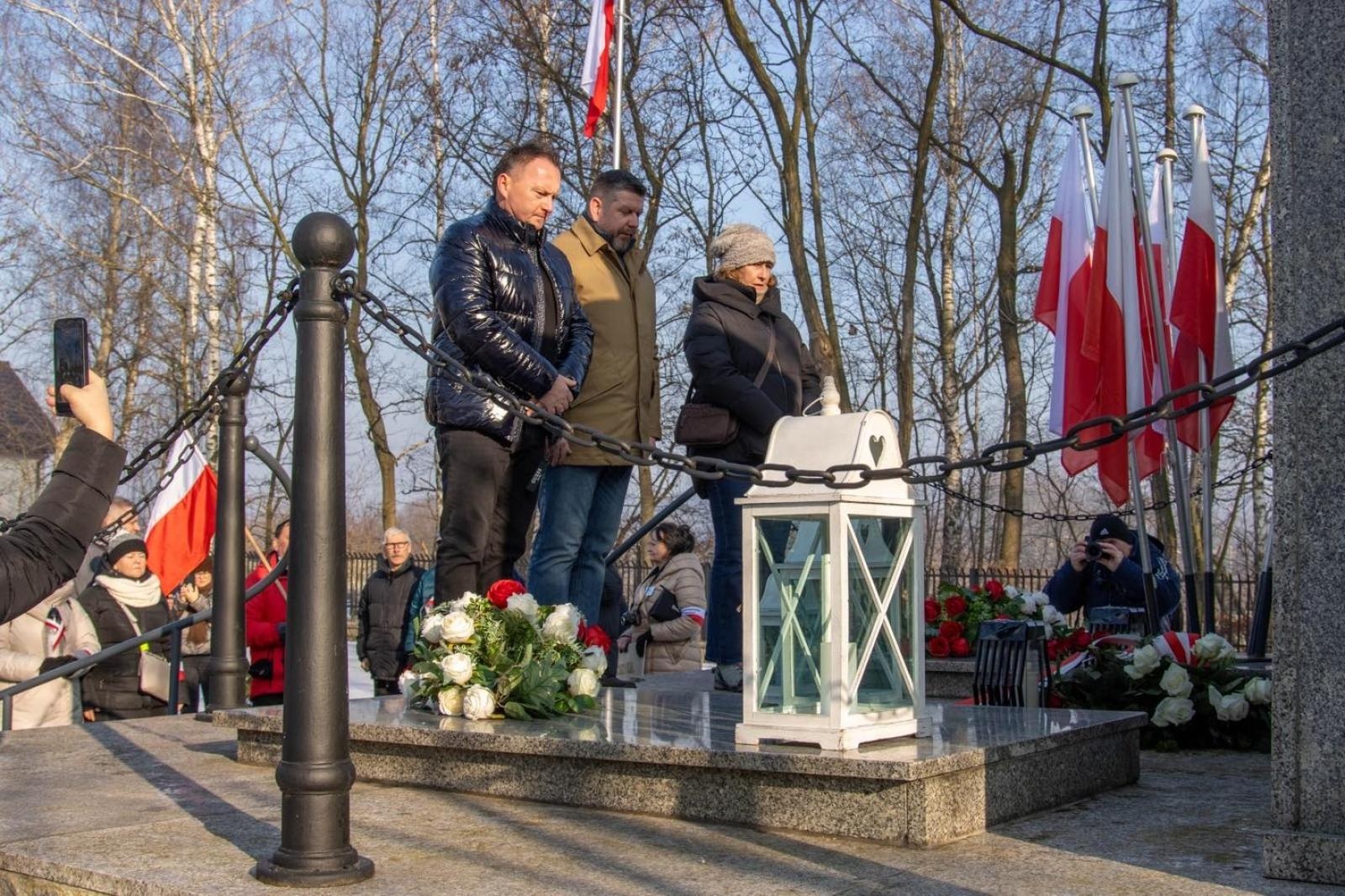 Zdjęcie w galerii na portalu naszwodzislaw.com: Historia, której nie wolno zapomnieć. Wodzisławskie obchody 81. rocznicy Marszu Śmierci [FOTO] wiadomości z regionu
