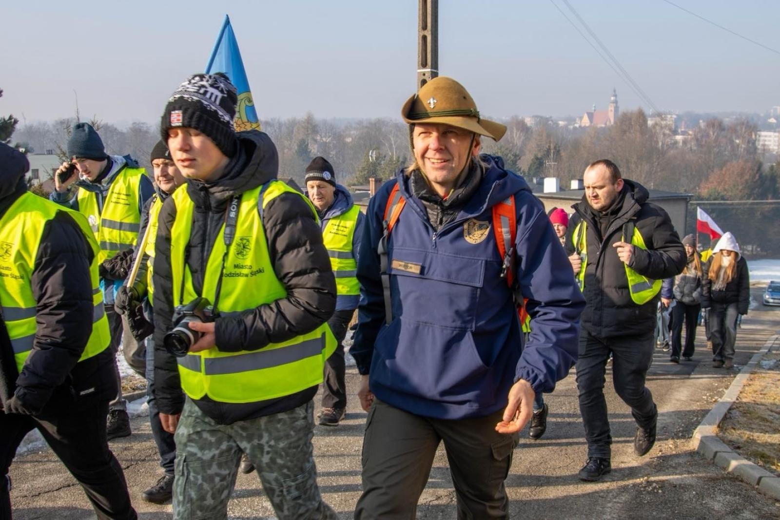Zdjęcie w galerii na portalu naszwodzislaw.com: Historia, której nie wolno zapomnieć. Wodzisławskie obchody 81. rocznicy Marszu Śmierci [FOTO] wiadomości z regionu