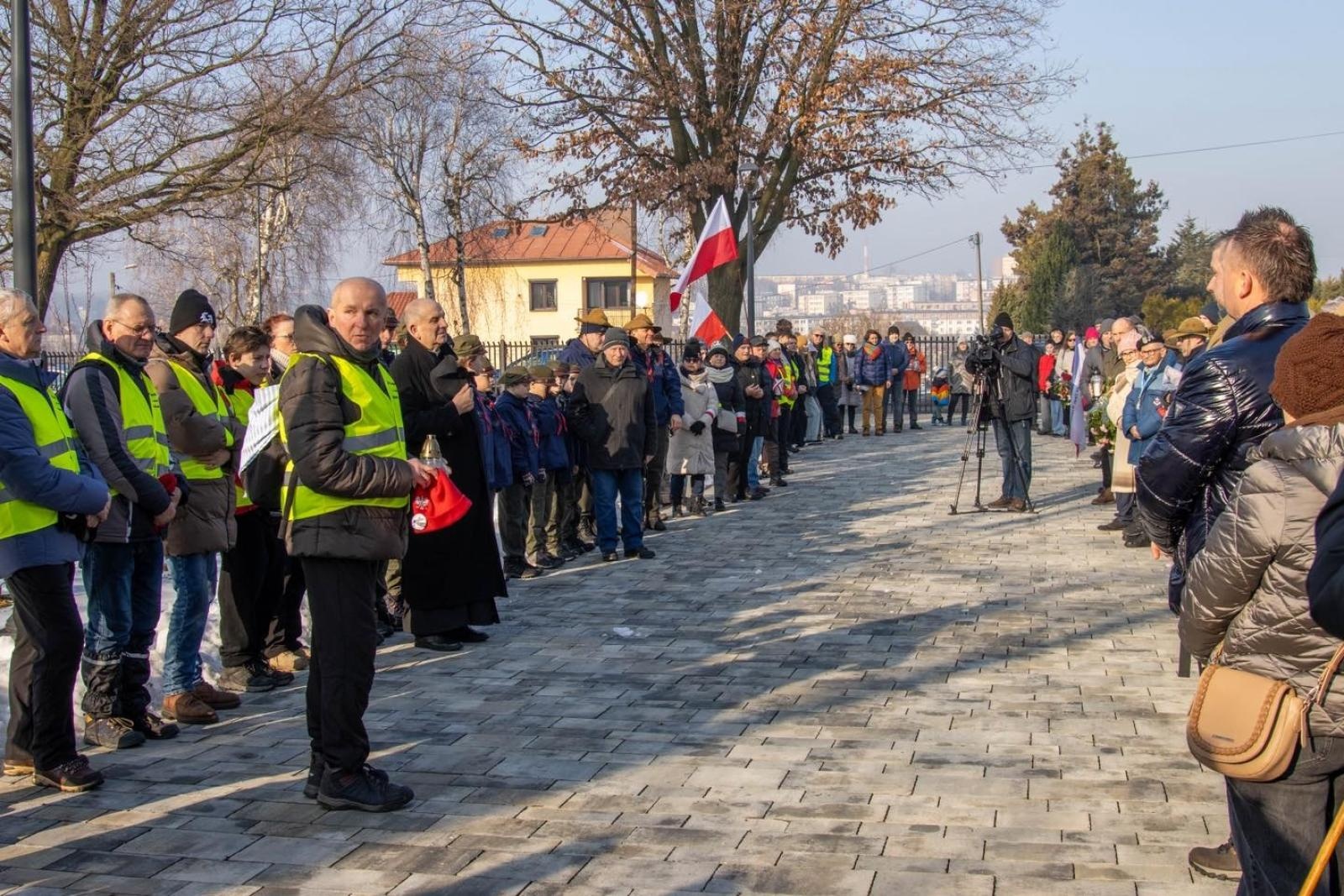 Zdjęcie w galerii na portalu naszwodzislaw.com: Historia, której nie wolno zapomnieć. Wodzisławskie obchody 81. rocznicy Marszu Śmierci [FOTO] wiadomości z regionu