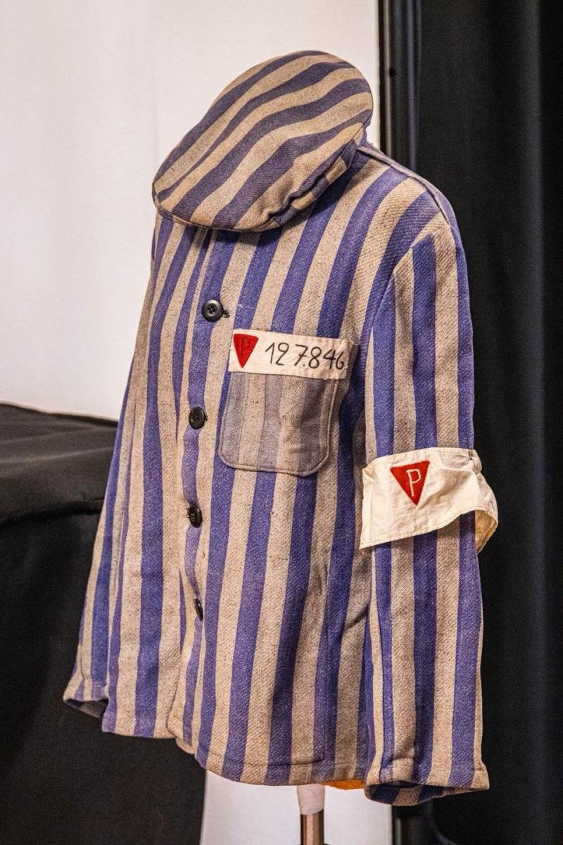 Zdjęcie w galerii na portalu naszwodzislaw.com: Historia, której nie wolno zapomnieć. Wodzisławskie obchody 81. rocznicy Marszu Śmierci [FOTO] wiadomości z regionu