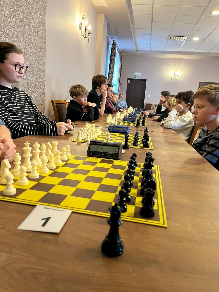 Zdjęcie w galerii na portalu naszwodzislaw.com: Mistrzostwa Gminy Godów w szachach za nami wiadomości z regionu