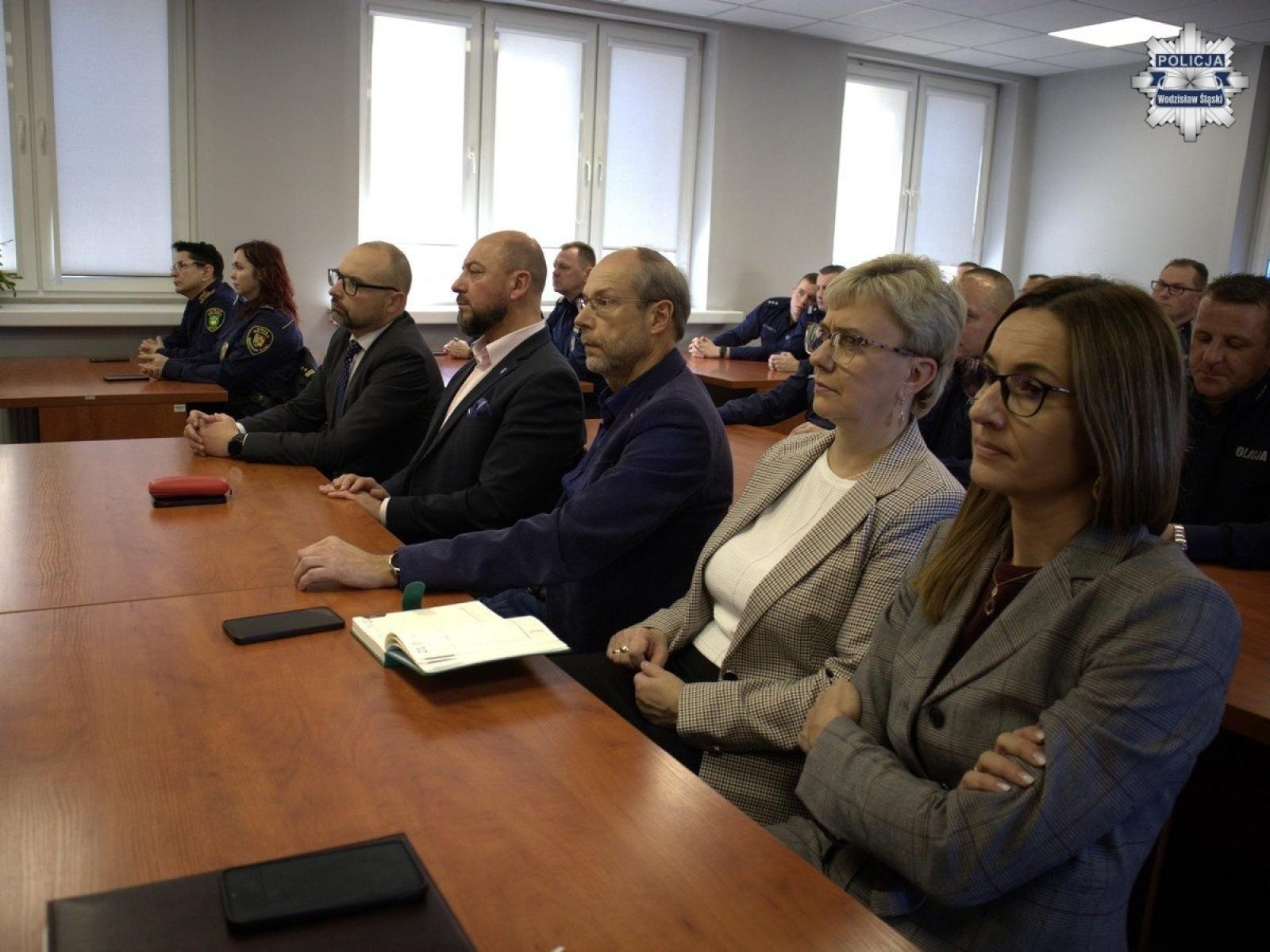 Zdjęcie w galerii na portalu naszwodzislaw.com: Wysokie wyniki i jasno określone priorytety. Roczna odprawa wodzisławskiej Policji wiadomości z regionu