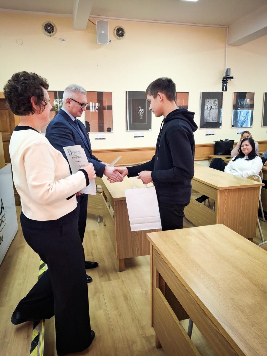 Zdjęcie w galerii na portalu naszwodzislaw.com: XIX Konkurs Języka Angielskiego i Języka Niemieckiego w ANS w Raciborzu wiadomości z regionu