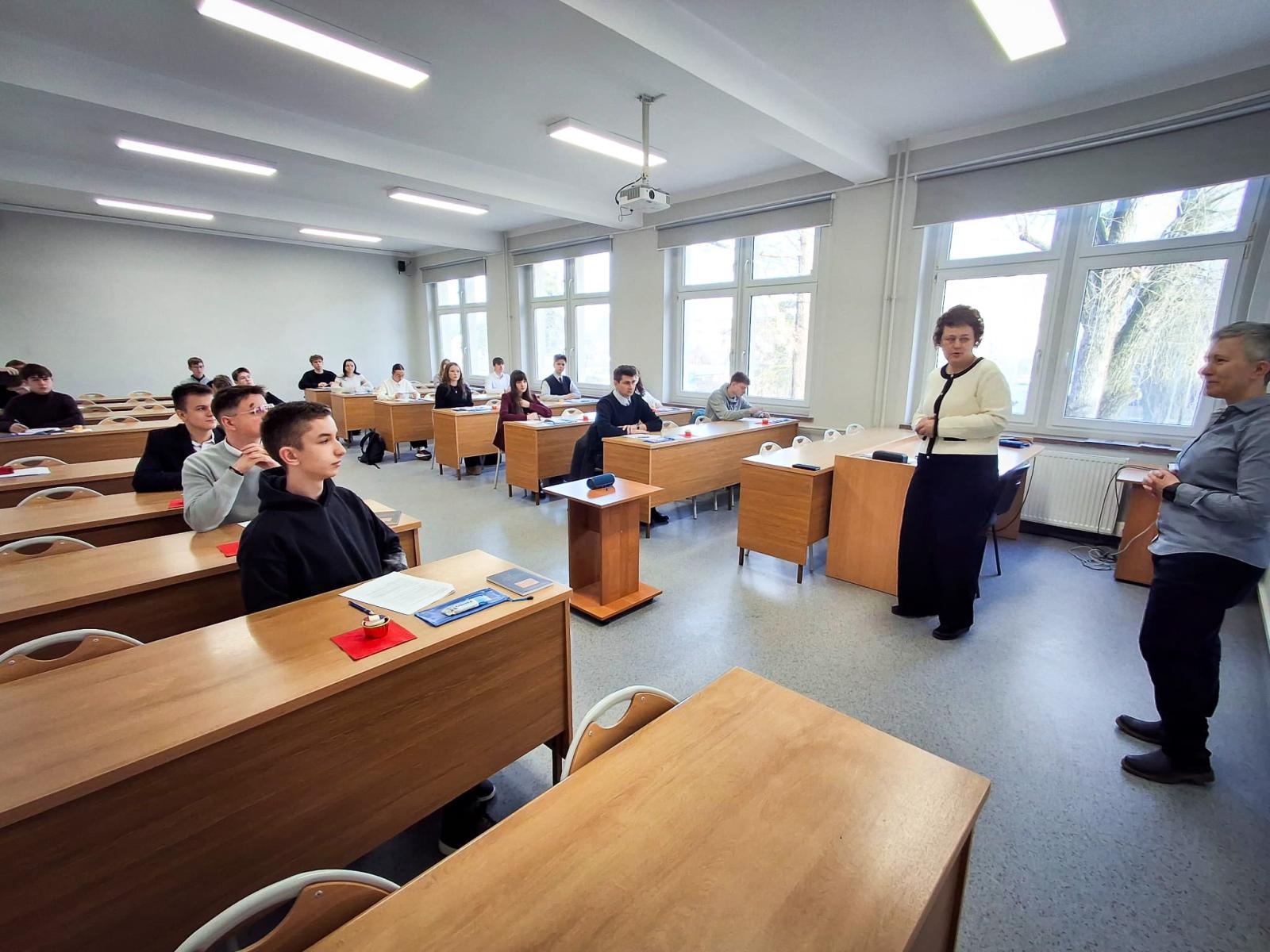 Zdjęcie w galerii na portalu naszwodzislaw.com: XIX Konkurs Języka Angielskiego i Języka Niemieckiego w ANS w Raciborzu wiadomości z regionu