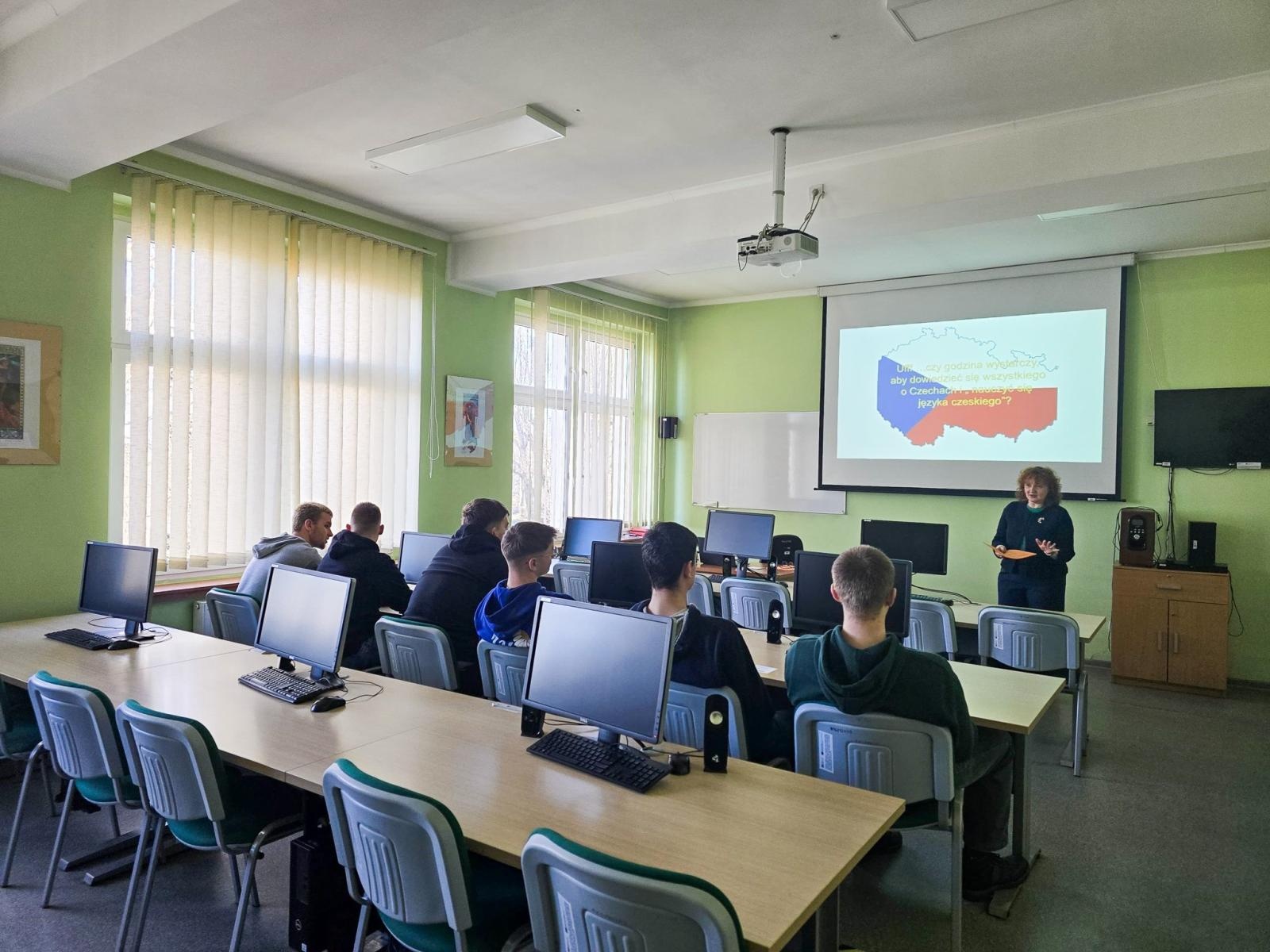 Zdjęcie w galerii na portalu naszwodzislaw.com: Dzień Otwartych Drzwi w Instytucie Języków i Translatoryki ANS w Raciborzu wiadomości z regionu