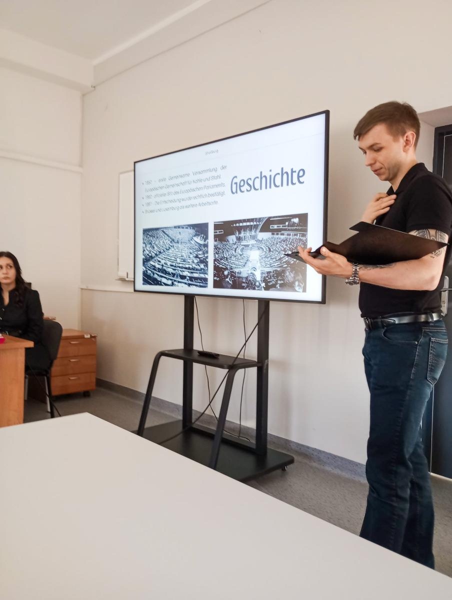 Zdjęcie w galerii na portalu naszwodzislaw.com: Dzień Otwartych Drzwi w Instytucie Języków i Translatoryki ANS w Raciborzu wiadomości z regionu