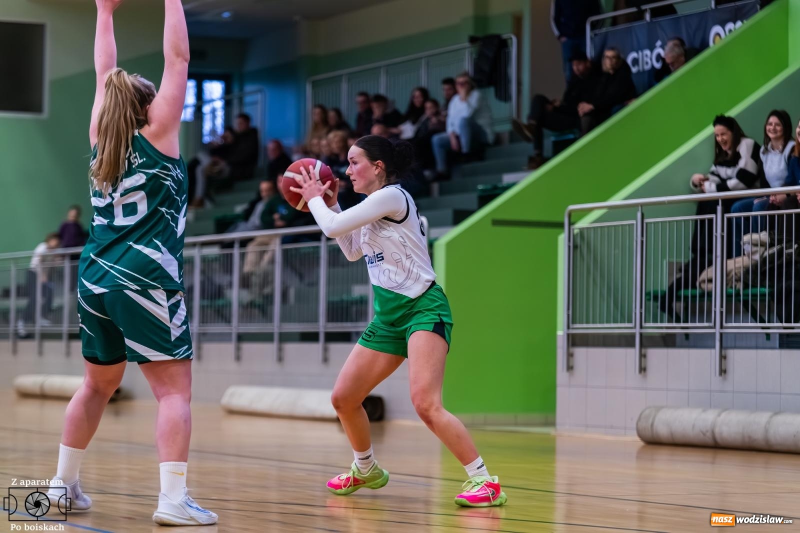 Zdjęcie w galerii na portalu naszwodzislaw.com: Olimpia bardzo długo się męczyła, ale ostatecznie zwyciężyła [FOTO i WIDEO] wiadomości z regionu