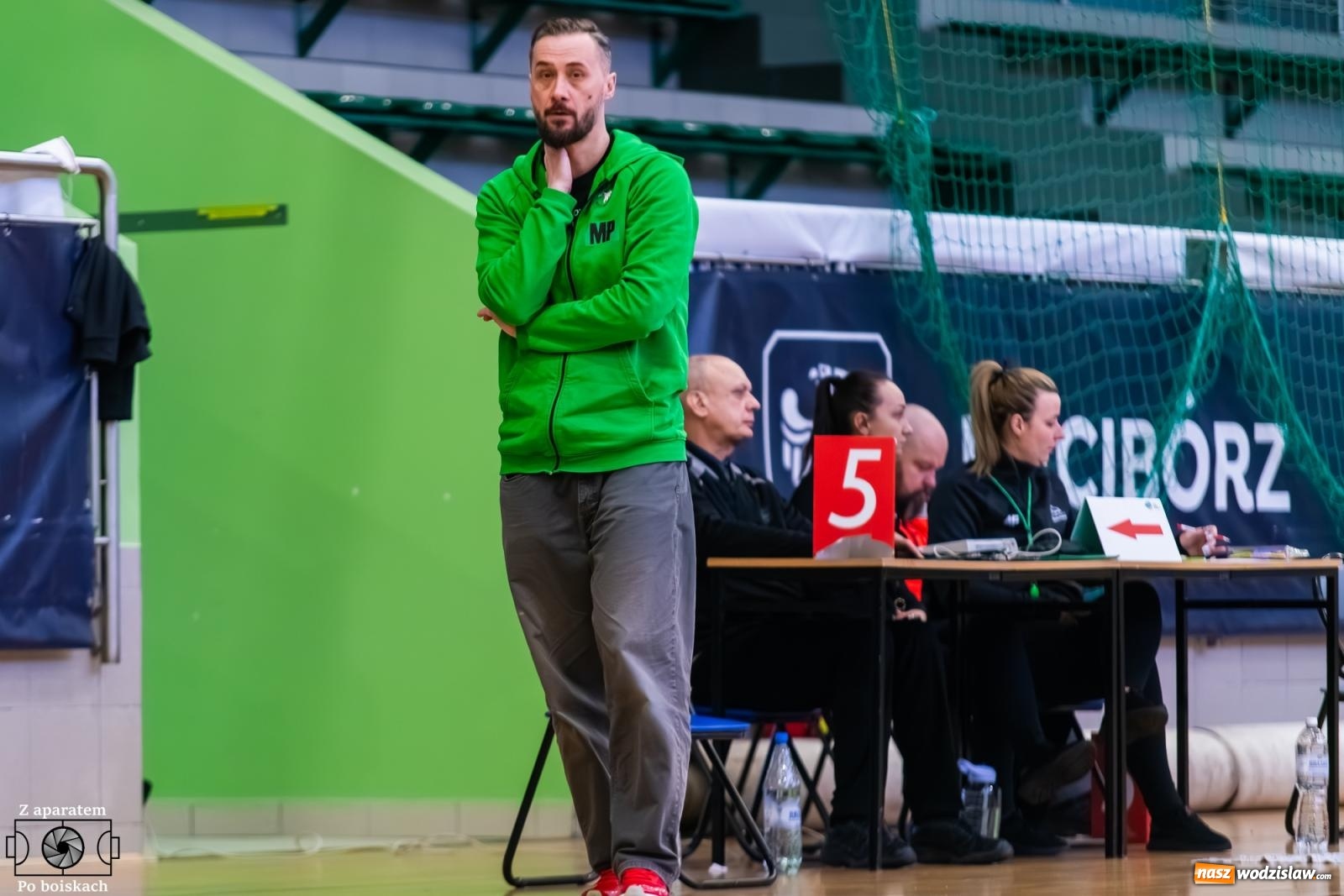 Zdjęcie w galerii na portalu naszwodzislaw.com: Olimpia bardzo długo się męczyła, ale ostatecznie zwyciężyła [FOTO i WIDEO] wiadomości z regionu