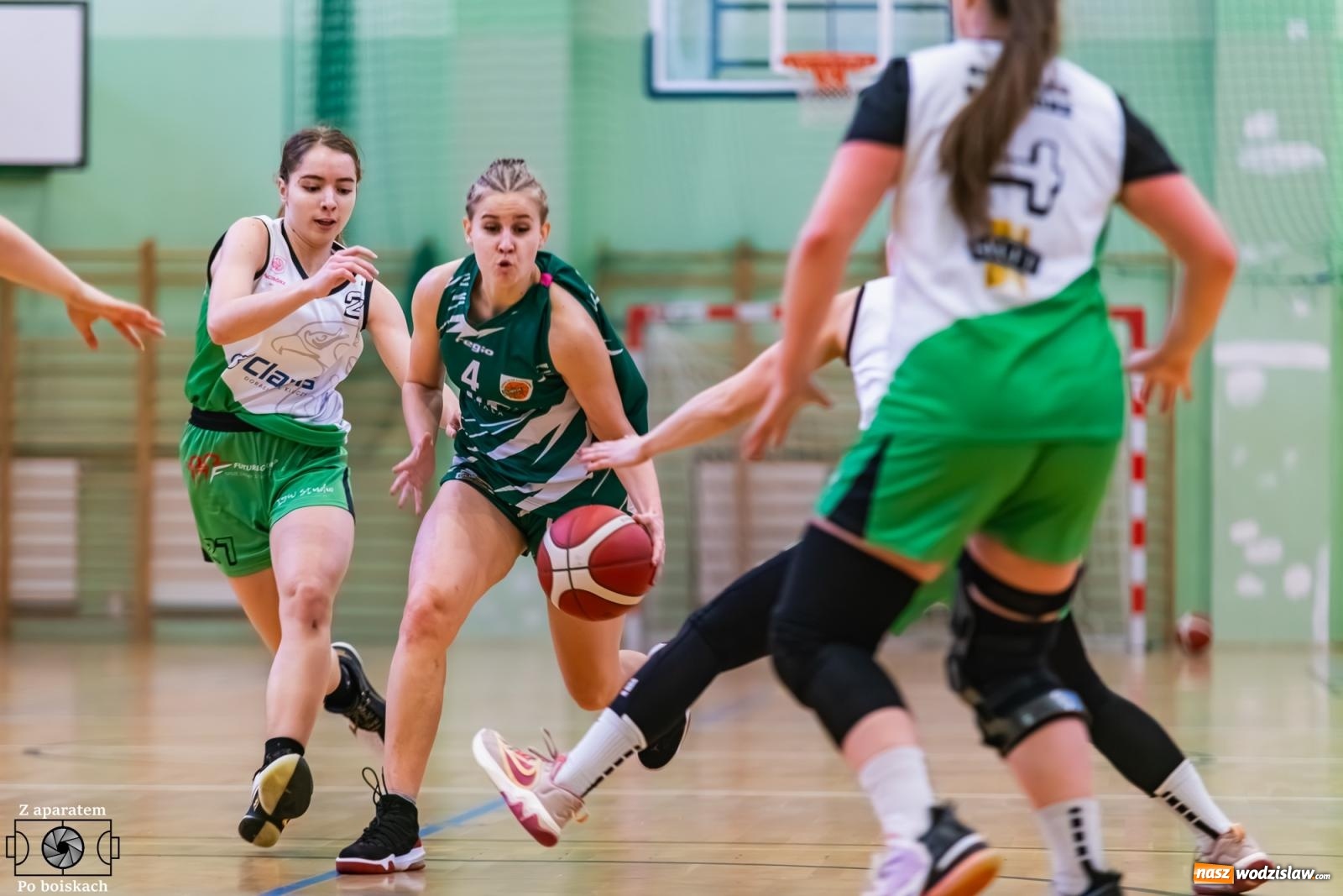 Zdjęcie w galerii na portalu naszwodzislaw.com: Olimpia bardzo długo się męczyła, ale ostatecznie zwyciężyła [FOTO i WIDEO] wiadomości z regionu