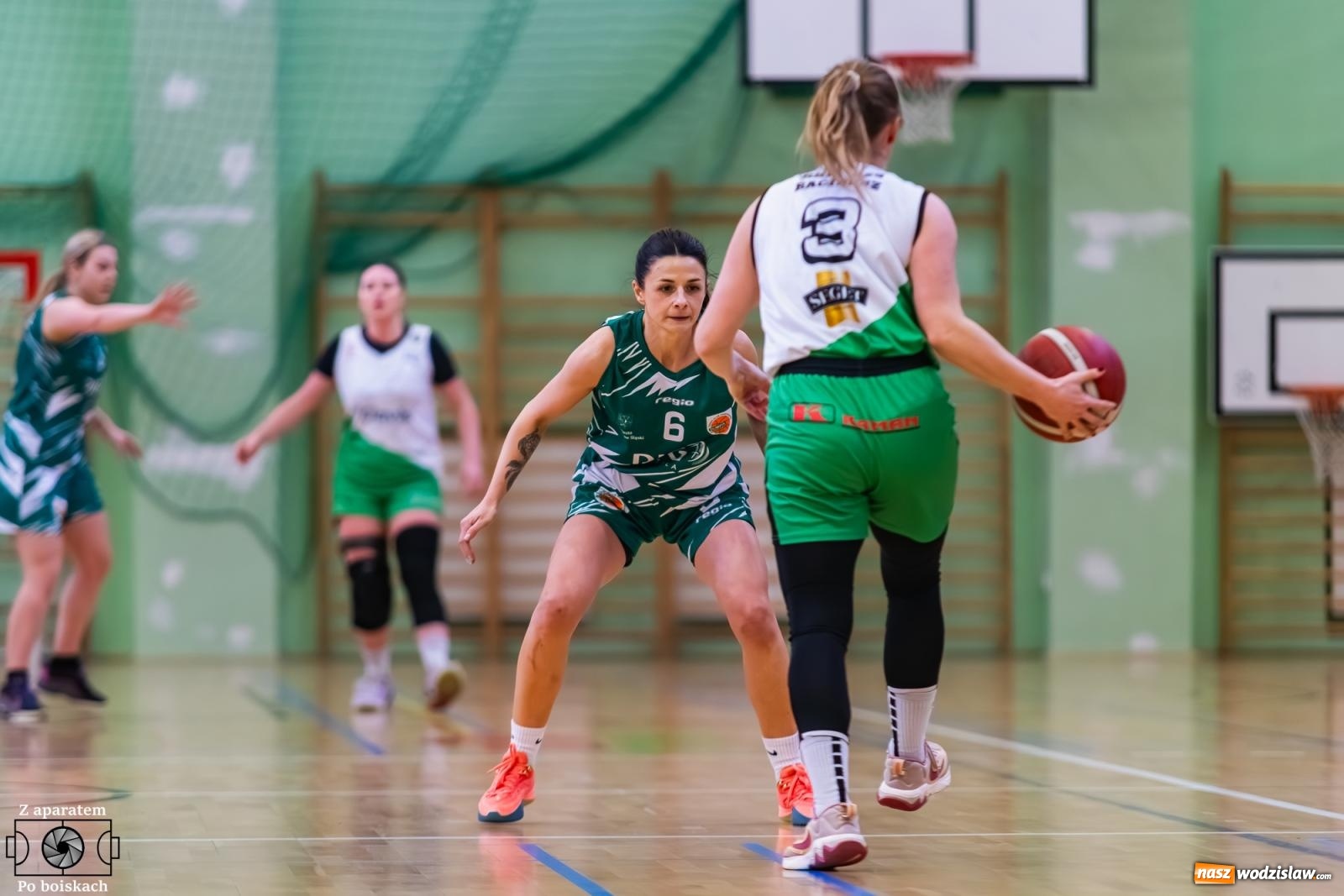 Zdjęcie w galerii na portalu naszwodzislaw.com: Olimpia bardzo długo się męczyła, ale ostatecznie zwyciężyła [FOTO i WIDEO] wiadomości z regionu