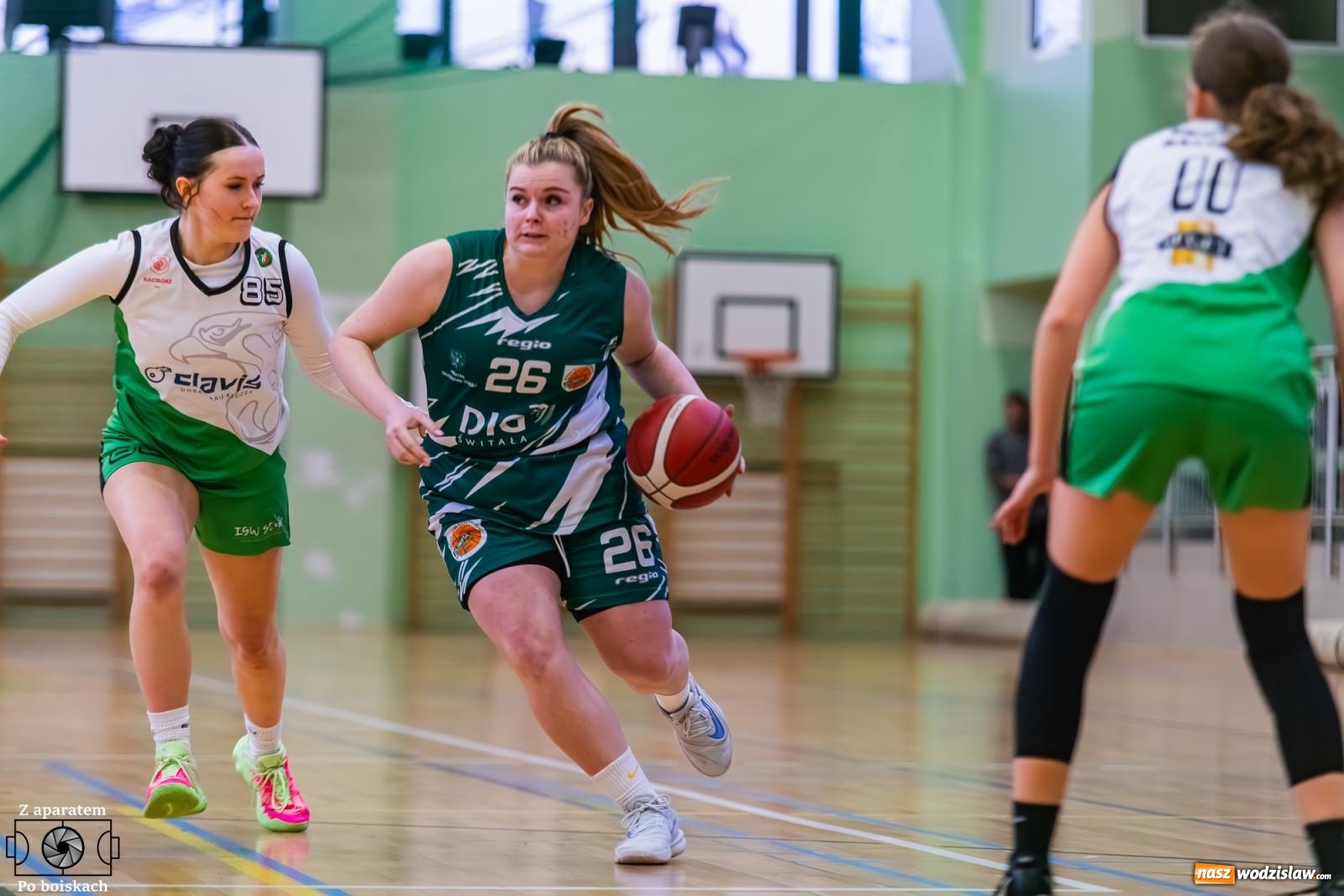 Zdjęcie w galerii na portalu naszwodzislaw.com: Olimpia bardzo długo się męczyła, ale ostatecznie zwyciężyła [FOTO i WIDEO] wiadomości z regionu