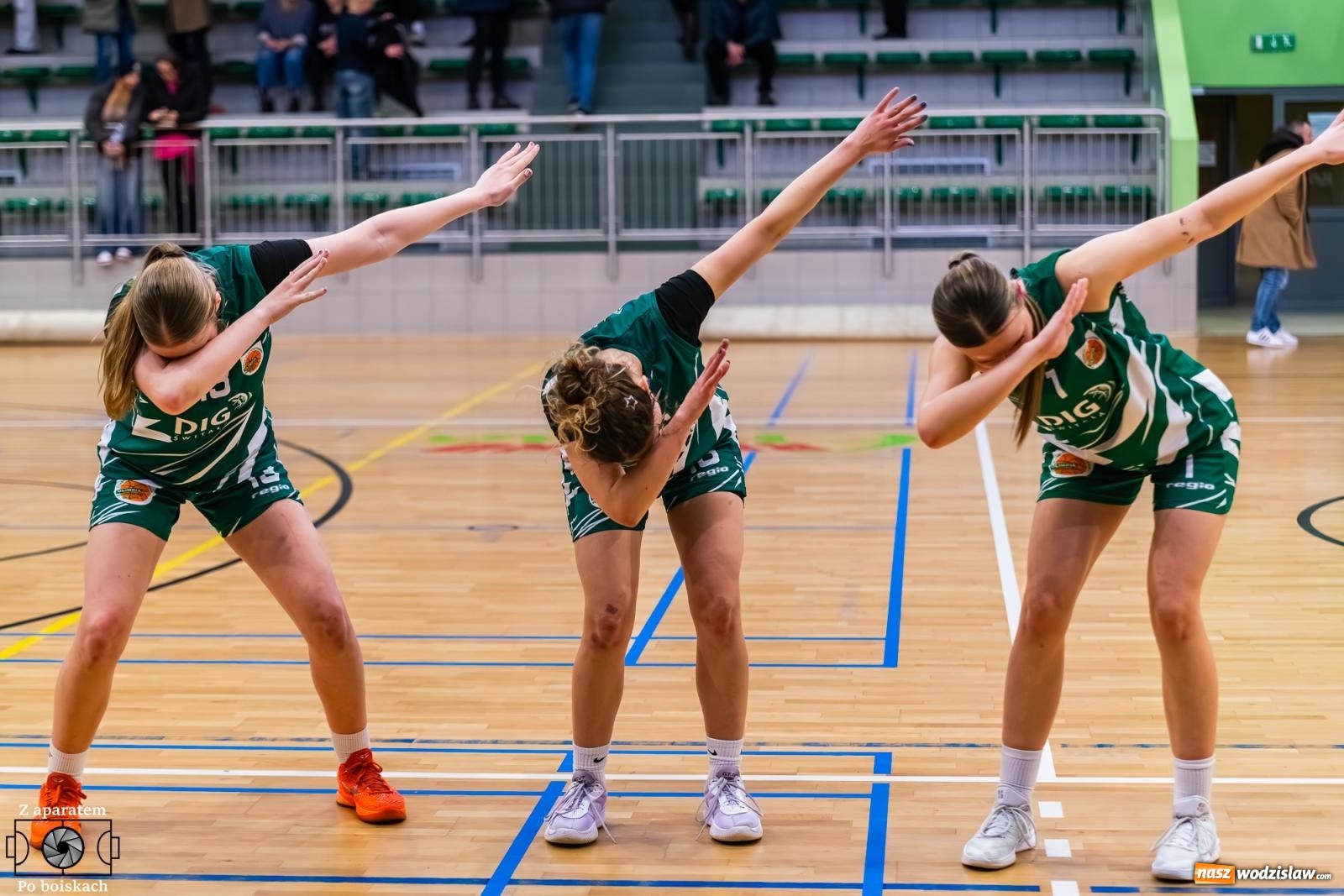Zdjęcie w galerii na portalu naszwodzislaw.com: Olimpia bardzo długo się męczyła, ale ostatecznie zwyciężyła [FOTO i WIDEO] wiadomości z regionu