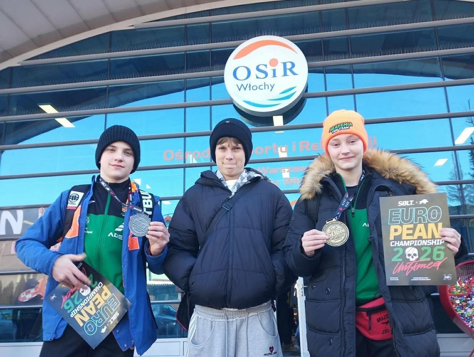 Zdjęcie w galerii na portalu naszwodzislaw.com: Medalowe występy zawodników Akademii Sportowej Top Team na Mistrzostwach Europy SOLT X 2026 wiadomości z regionu