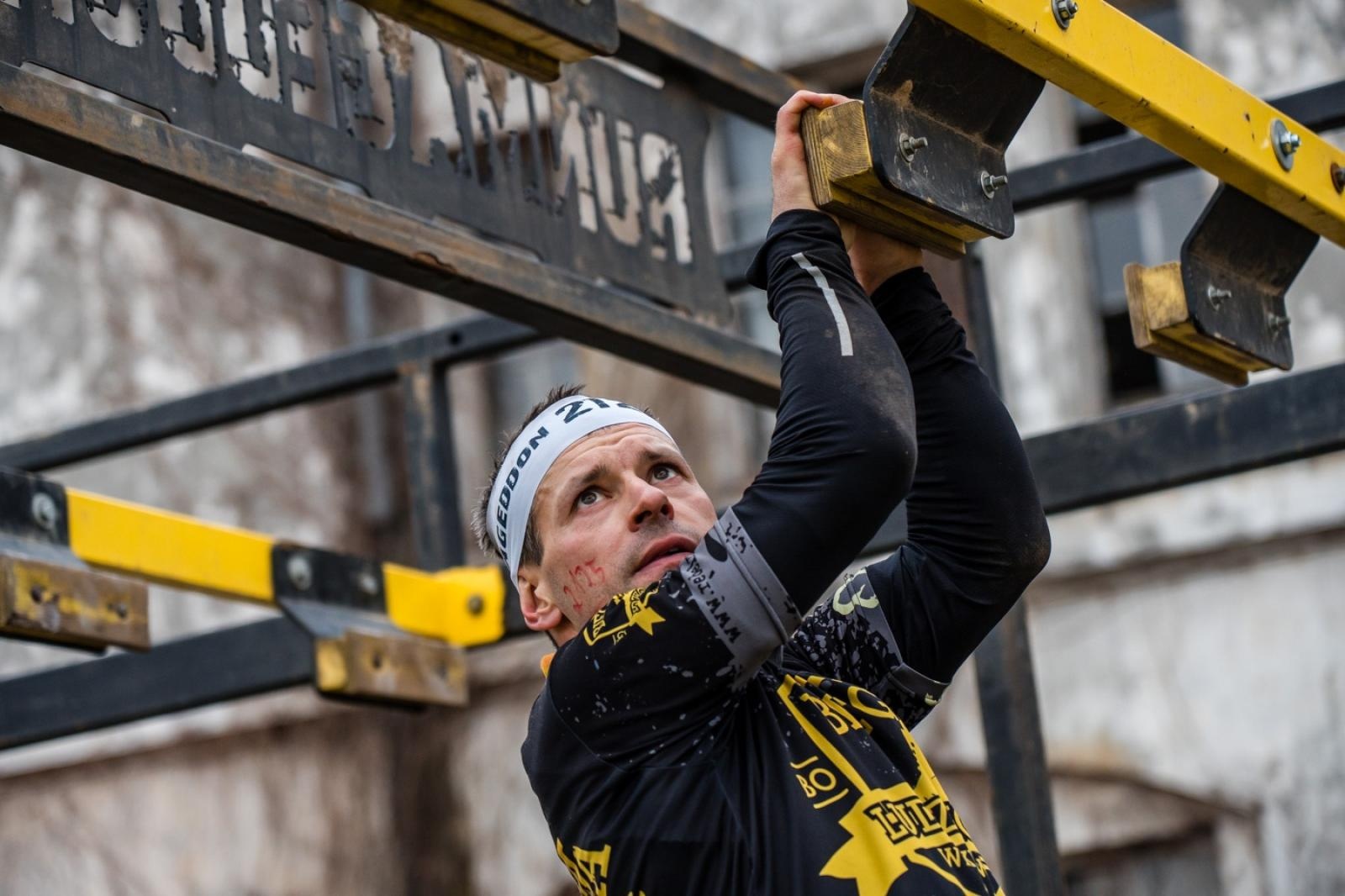 Zdjęcie w galerii na portalu naszwodzislaw.com: Mróz im nie straszny. Zimowy Runmageddon już 7 i 8 lutego na śląskiej Hałdzie Sośnica w Gliwicach wiadomości z regionu