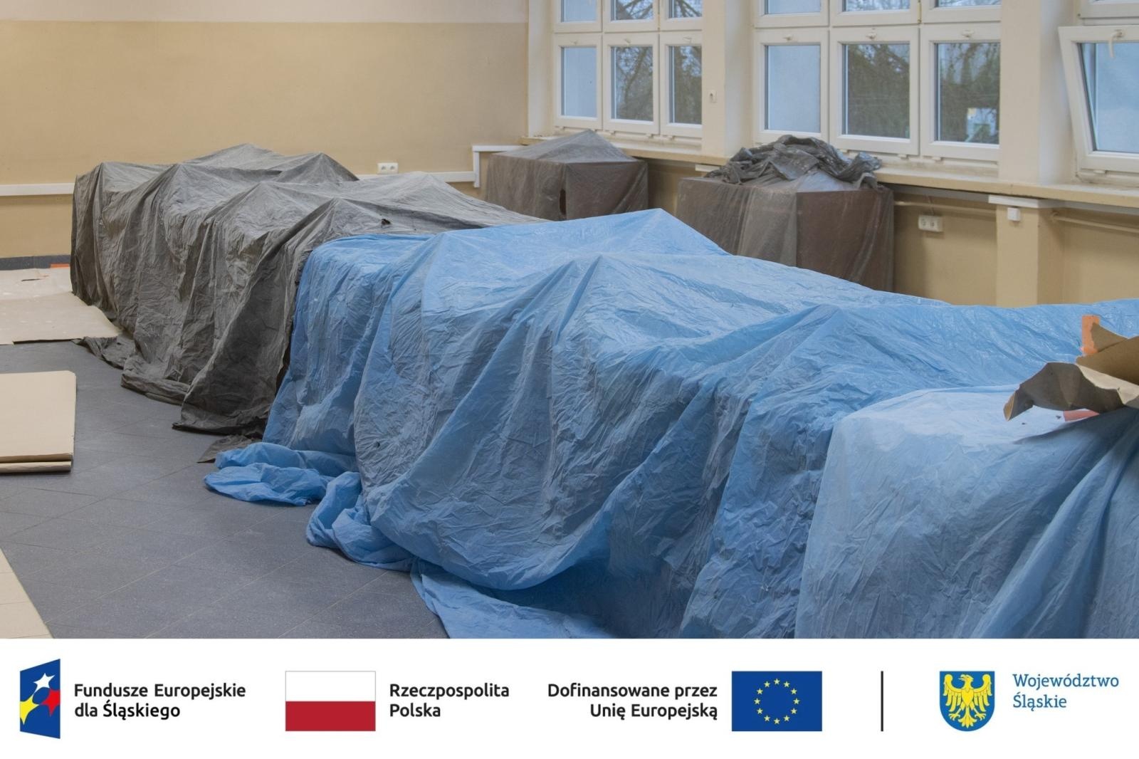 Zdjęcie w galerii na portalu naszwodzislaw.com: Postępy prac przy termomodernizacji Zespołu Szkół nr 1 w Wodzisławiu Śląskim wiadomości z regionu