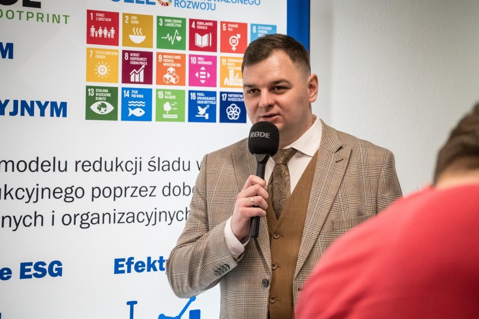 Zdjęcie w galerii na portalu naszwodzislaw.com: Młodzi inżynierowie po raz pierwszy na Zamku Piastowskim. Jubileuszowy przegląd projektów ANS Racibórz wiadomości z regionu