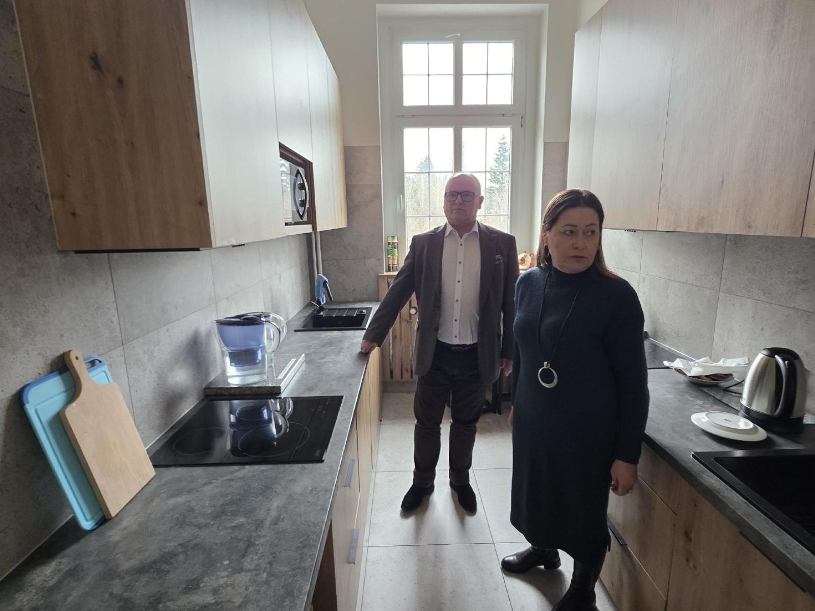 Zdjęcie w galerii na portalu naszwodzislaw.com: Specjalistyczny Ośrodek Wsparcia w Wodzisławiu Śląskim w nowej odsłonie. Jubileusz z dobrymi wiadomościami i ważnymi pytaniami wiadomości z regionu