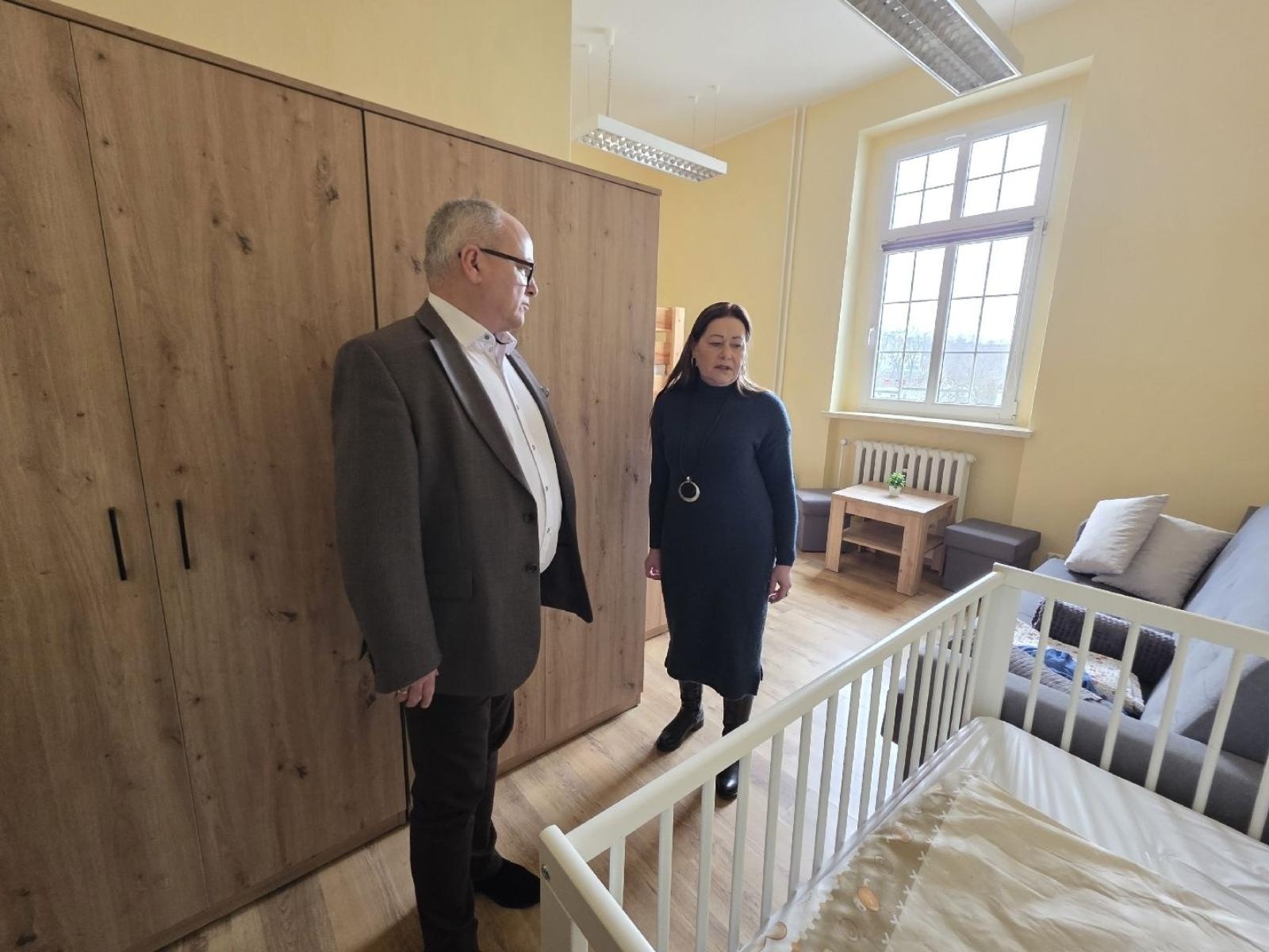 Zdjęcie w galerii na portalu naszwodzislaw.com: Specjalistyczny Ośrodek Wsparcia w Wodzisławiu Śląskim w nowej odsłonie. Jubileusz z dobrymi wiadomościami i ważnymi pytaniami wiadomości z regionu