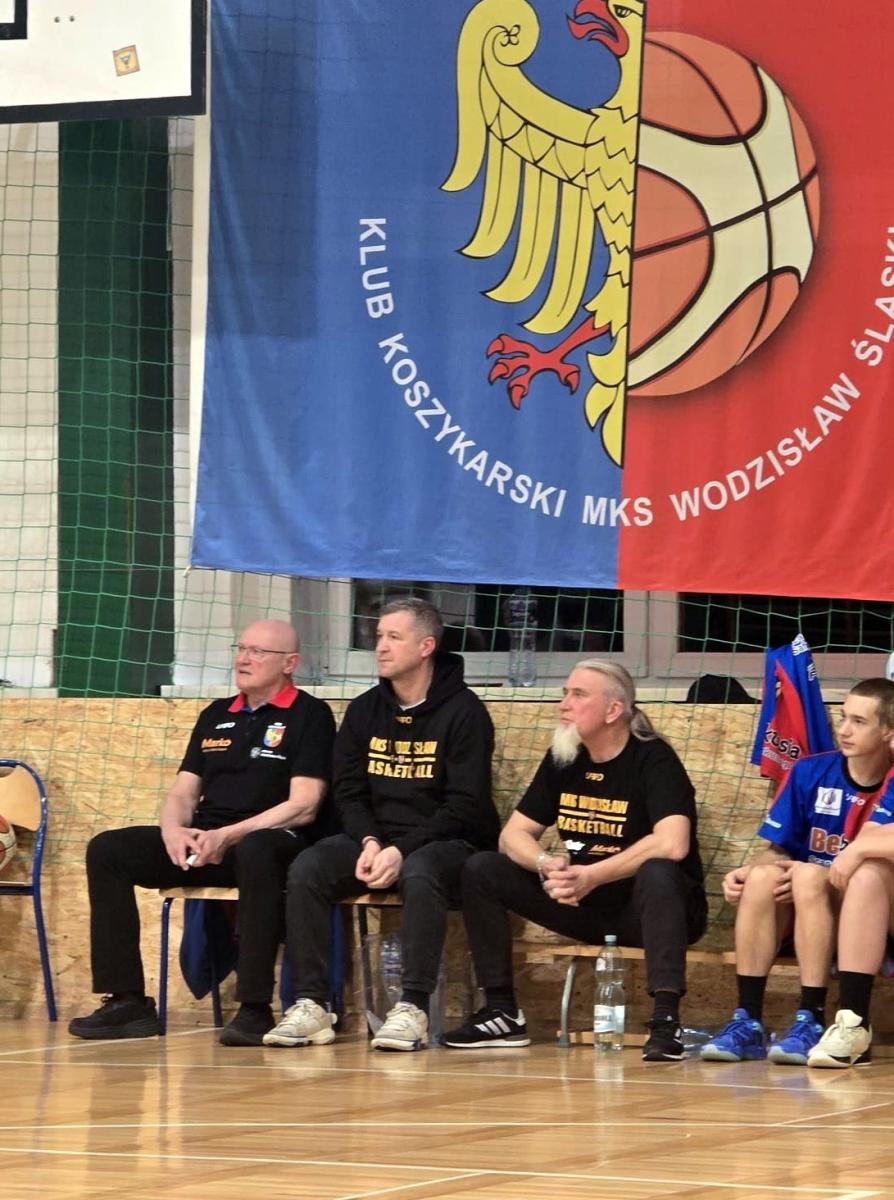 Zdjęcie w galerii na portalu naszwodzislaw.com: Kadeci MKS Wodzisław Śląski pokonali GTK Gliwice. Walka o medal trwa wiadomości z regionu