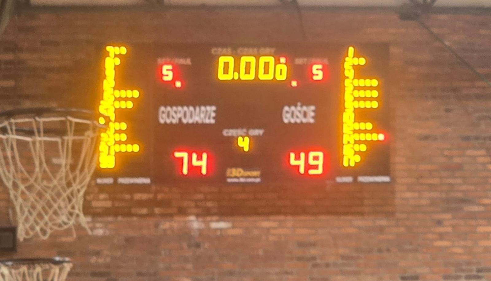 Zdjęcie w galerii na portalu naszwodzislaw.com: Kadeci MKS Wodzisław Śląski pokonali GTK Gliwice. Walka o medal trwa wiadomości z regionu