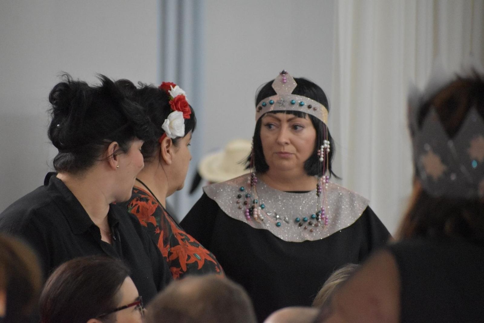 Zdjęcie w galerii na portalu naszwodzislaw.com: Kolorowy bal bez barier po raz kolejny połączył mieszkańców powiatu wiadomości z regionu