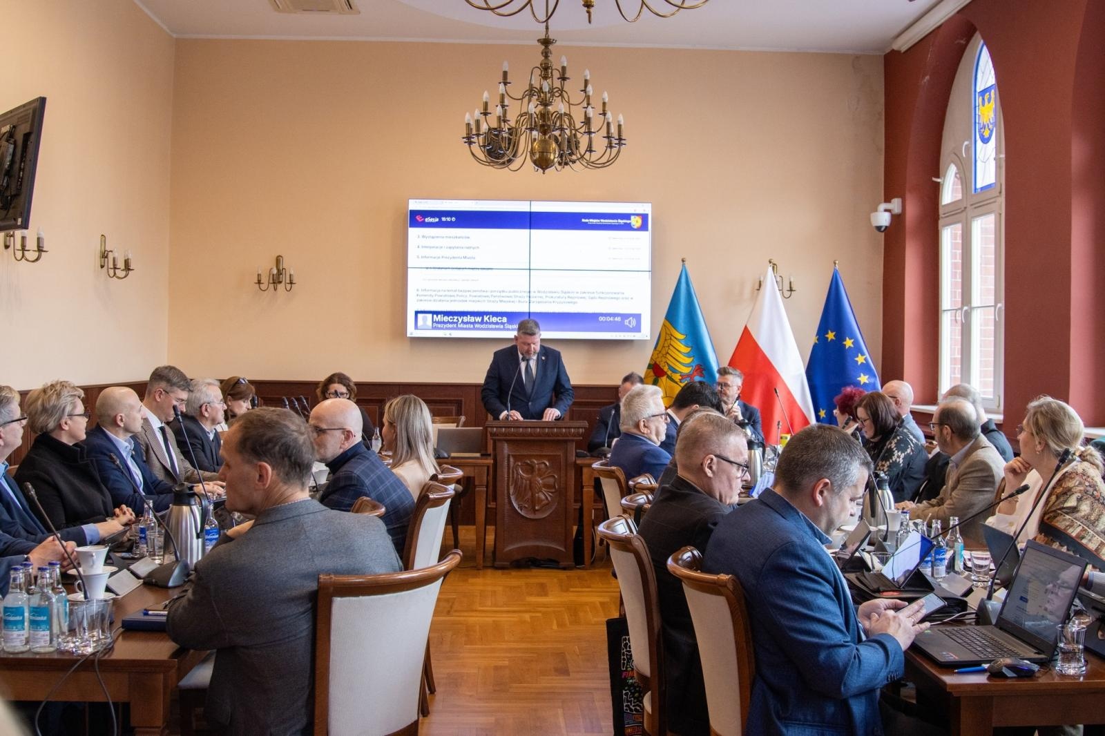 Zdjęcie w galerii na portalu naszwodzislaw.com: Blisko 20 mln zł wolnych środków i ważne decyzje inwestycyjne. XXIV sesja Rady Miejskiej w Wodzisławiu Śląskim wiadomości z regionu