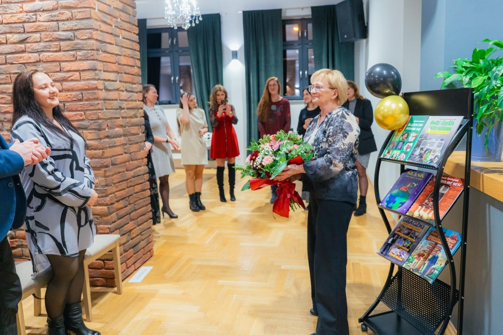 Zdjęcie w galerii na portalu naszwodzislaw.com: Marek Szołtysek uświetnił jubileuszowe spotkanie czytelników w Godowie wiadomości z regionu